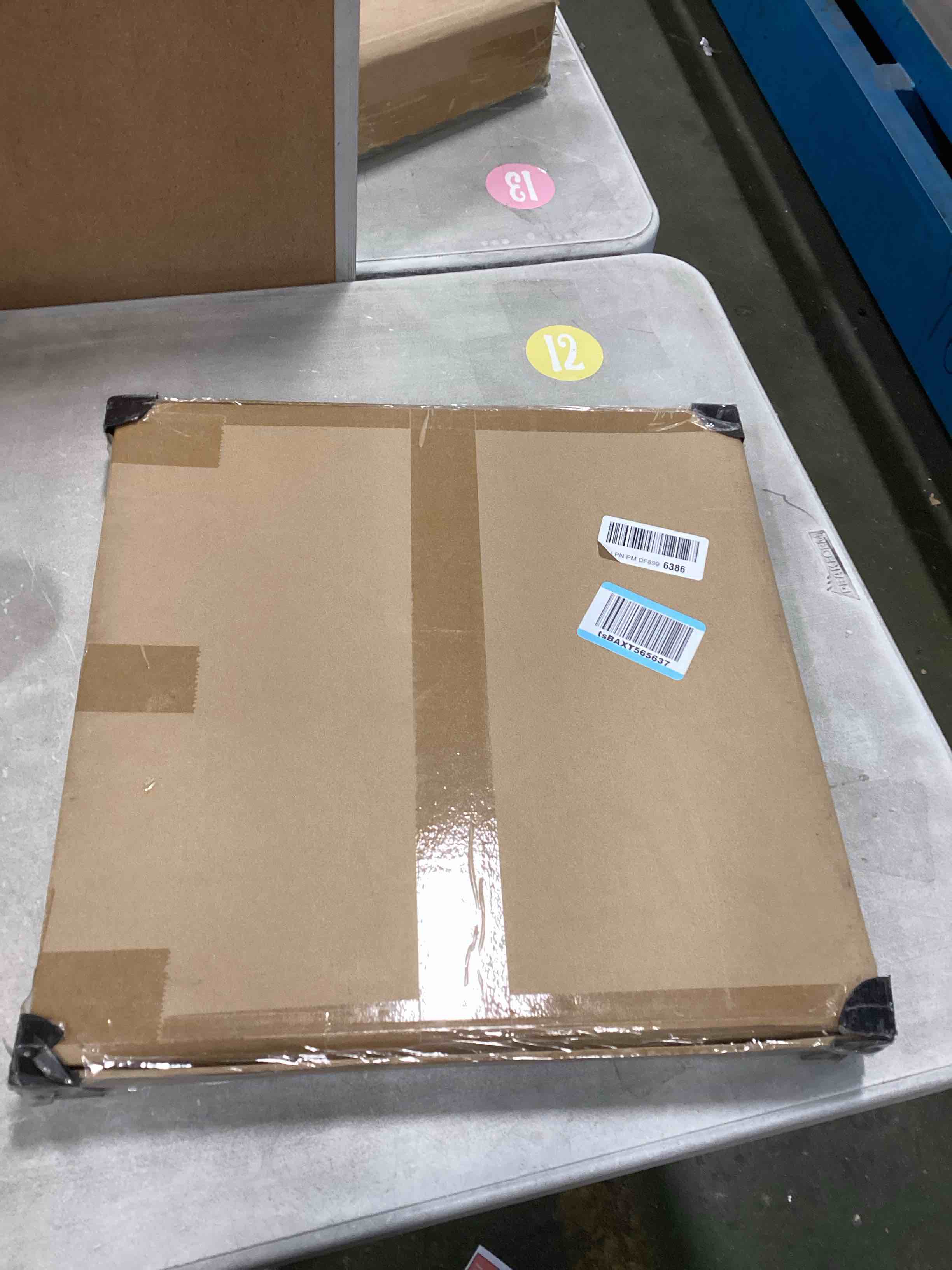 https://s3.amazonaws.com/lotting-images-prod/bidfta/PNK1568376_1735833230918.jpeg