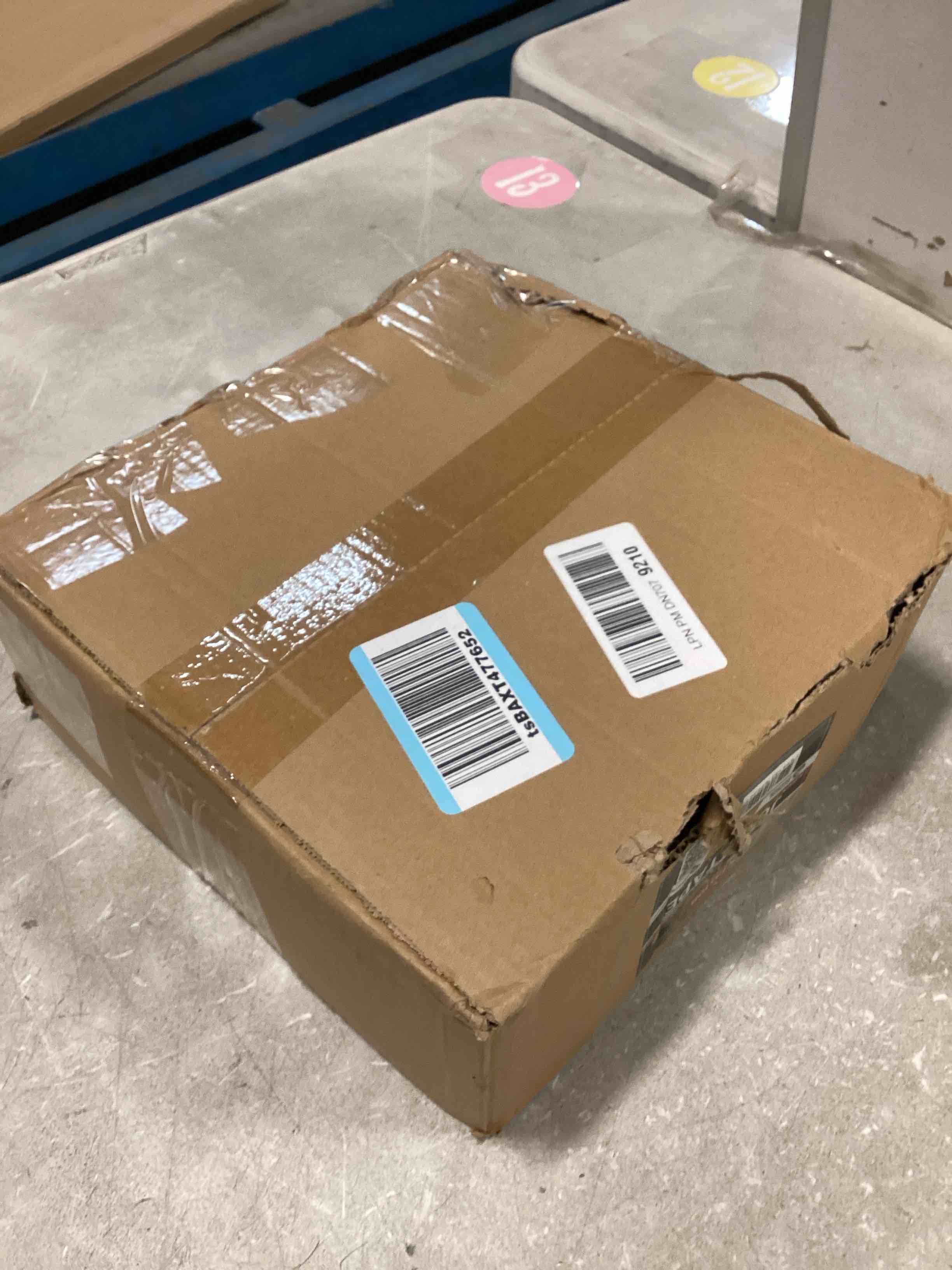 https://s3.amazonaws.com/lotting-images-prod/bidfta/PNK1569231_1736428331887.jpeg