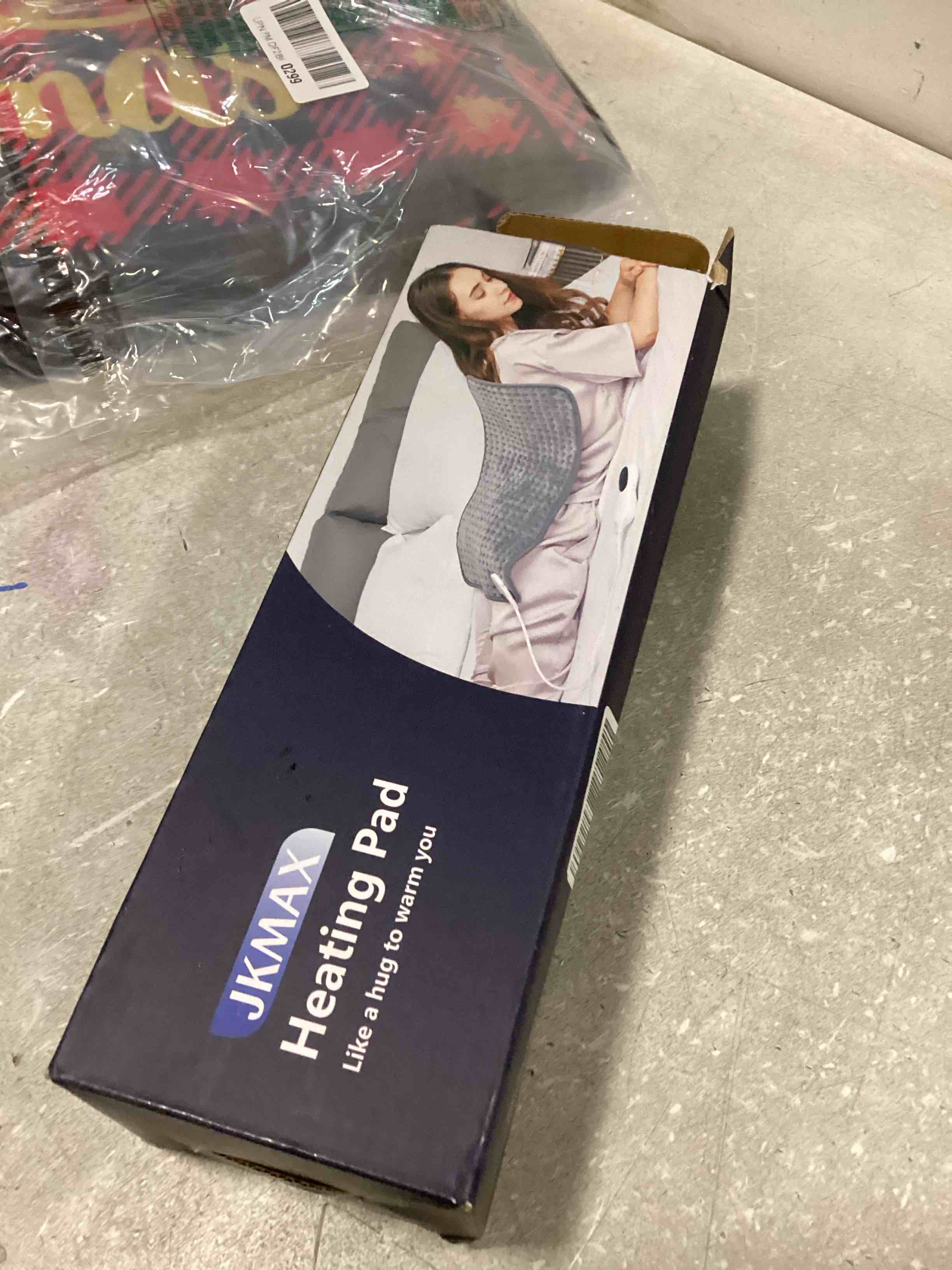 https://s3.amazonaws.com/lotting-images-prod/bidfta/PNK1569236_1736428683864.jpeg