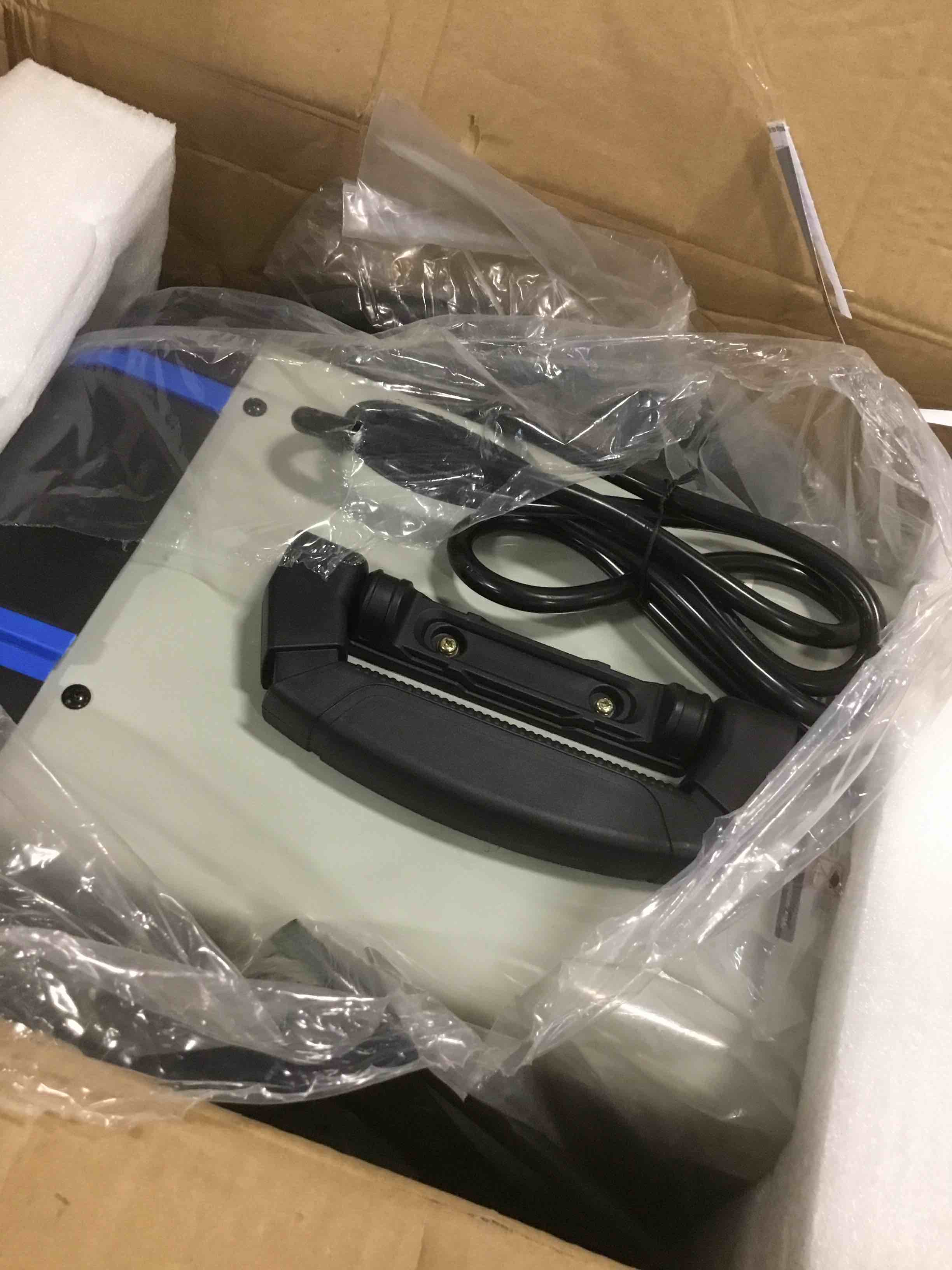 https://s3.amazonaws.com/lotting-images-prod/bidfta/PNK1569613_1736541539900.jpeg