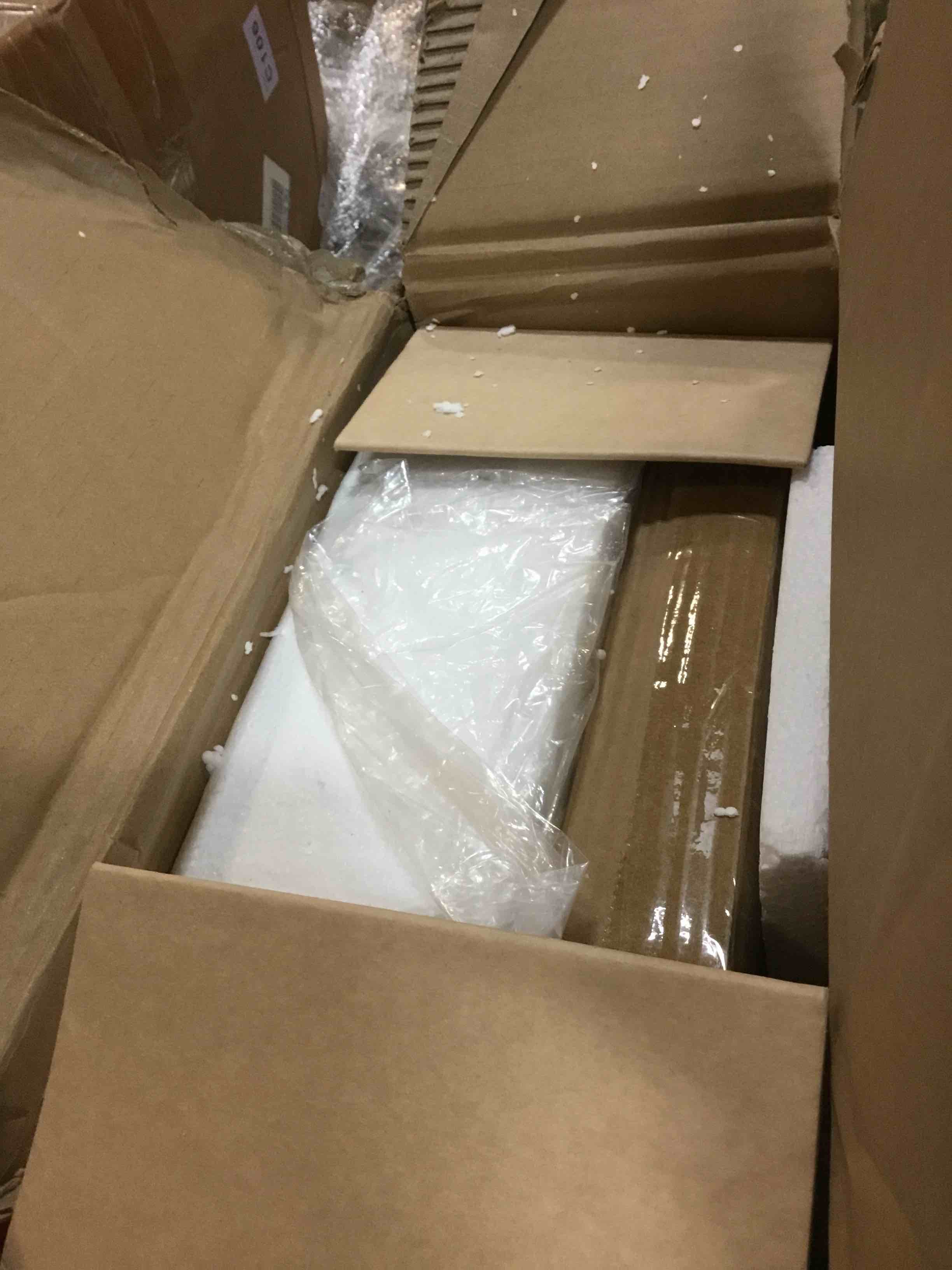 https://s3.amazonaws.com/lotting-images-prod/bidfta/PNK1570382_1733801811610.jpeg
