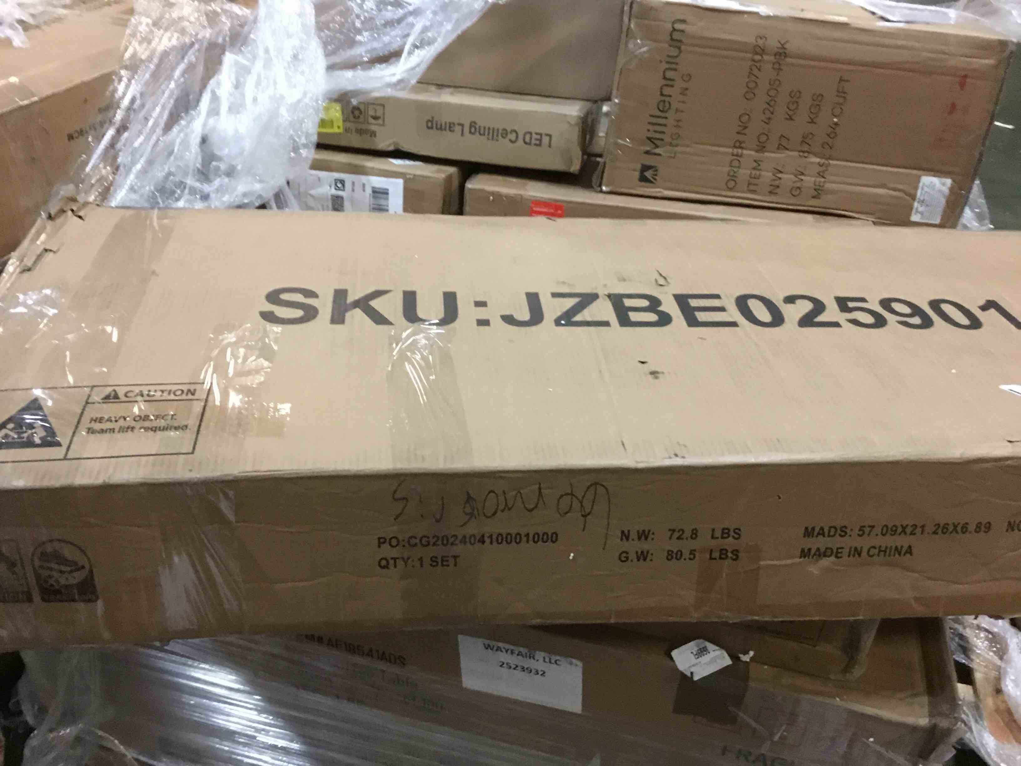 https://s3.amazonaws.com/lotting-images-prod/bidfta/PNK1570390_1733804930344.jpeg