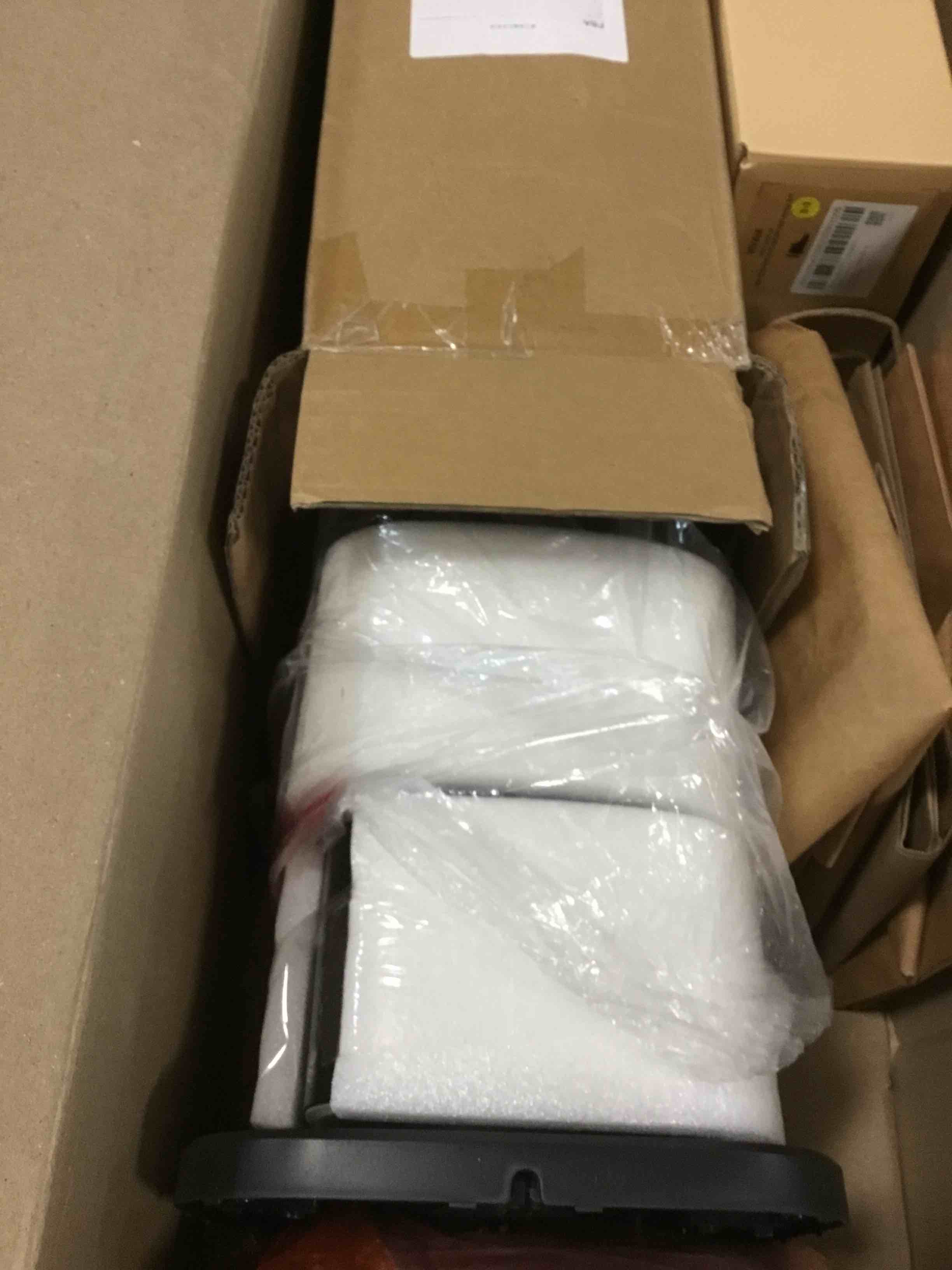 https://s3.amazonaws.com/lotting-images-prod/bidfta/PNK1570515_1733895679861.jpeg