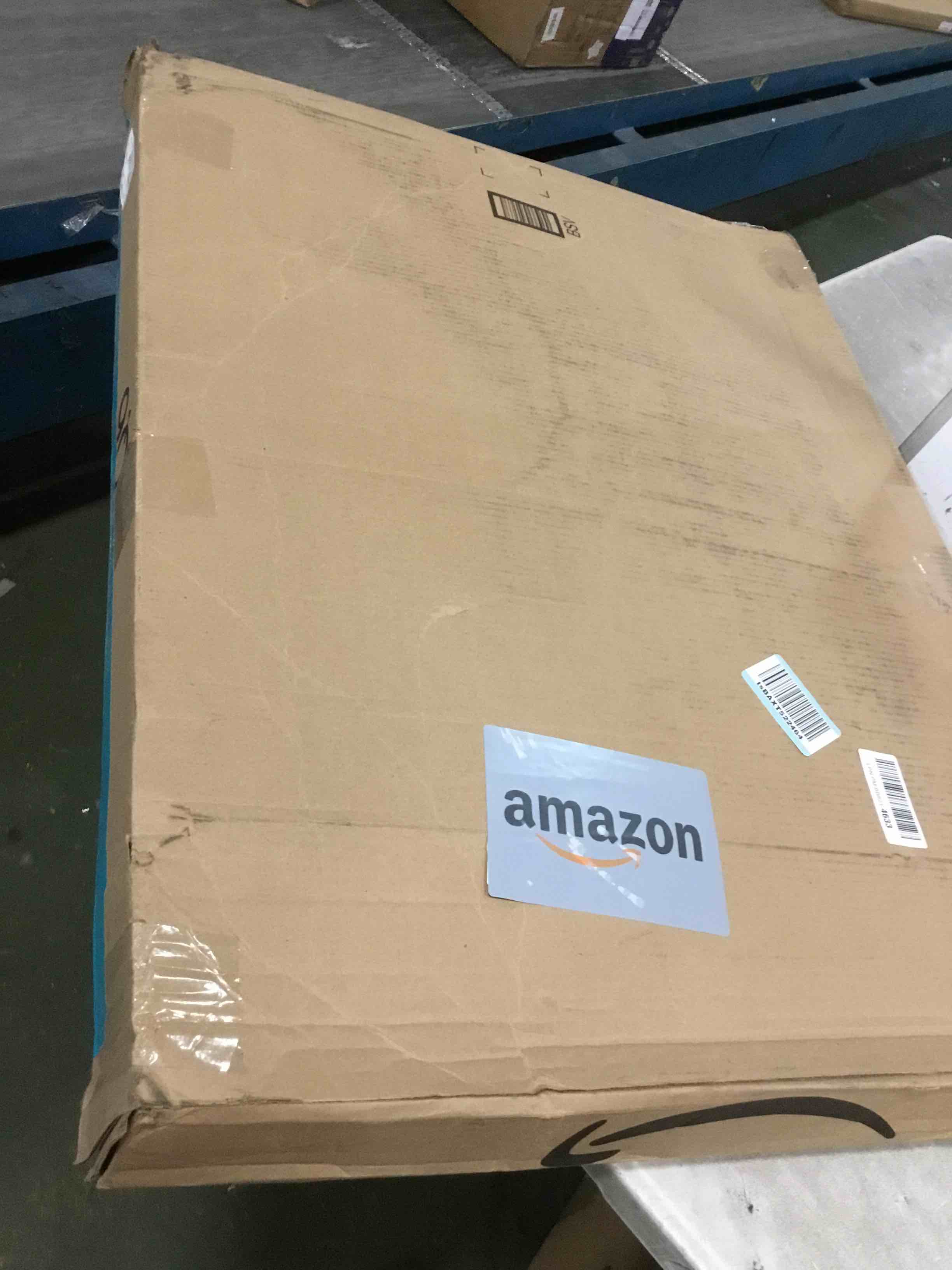 https://s3.amazonaws.com/lotting-images-prod/bidfta/PNK1570522_1733896670484.jpeg