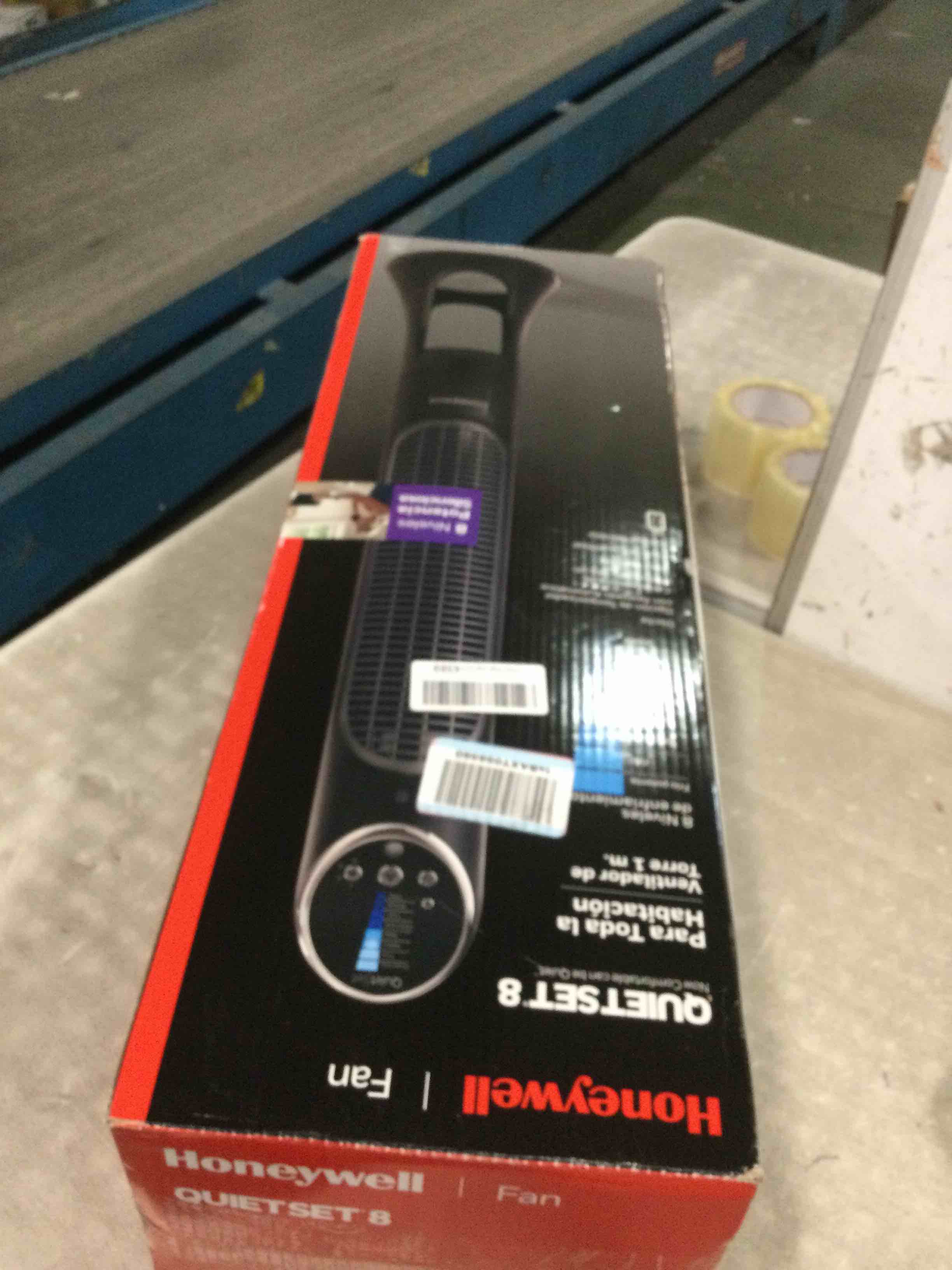 https://s3.amazonaws.com/lotting-images-prod/bidfta/PNK1570848_1734061165904.jpeg
