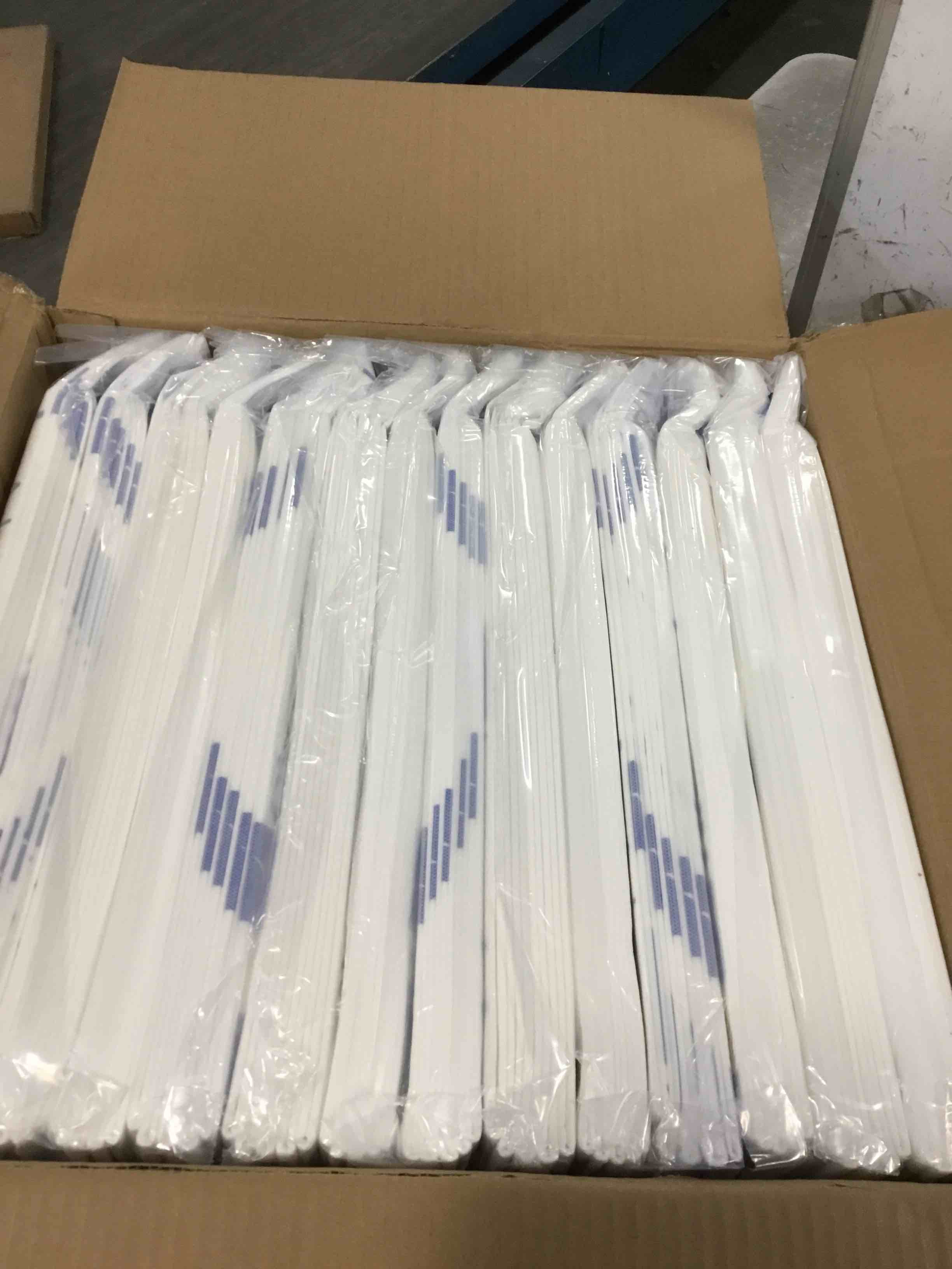 https://s3.amazonaws.com/lotting-images-prod/bidfta/PNK1570918_1734128476001.jpeg