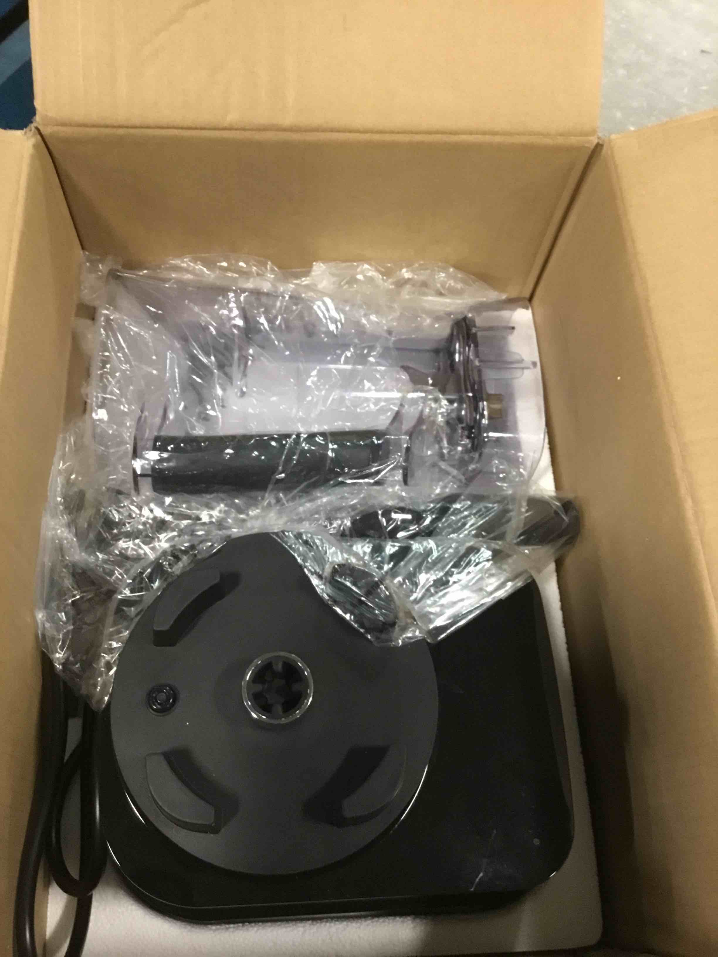 https://s3.amazonaws.com/lotting-images-prod/bidfta/PNK1571573_1734561962334.jpeg