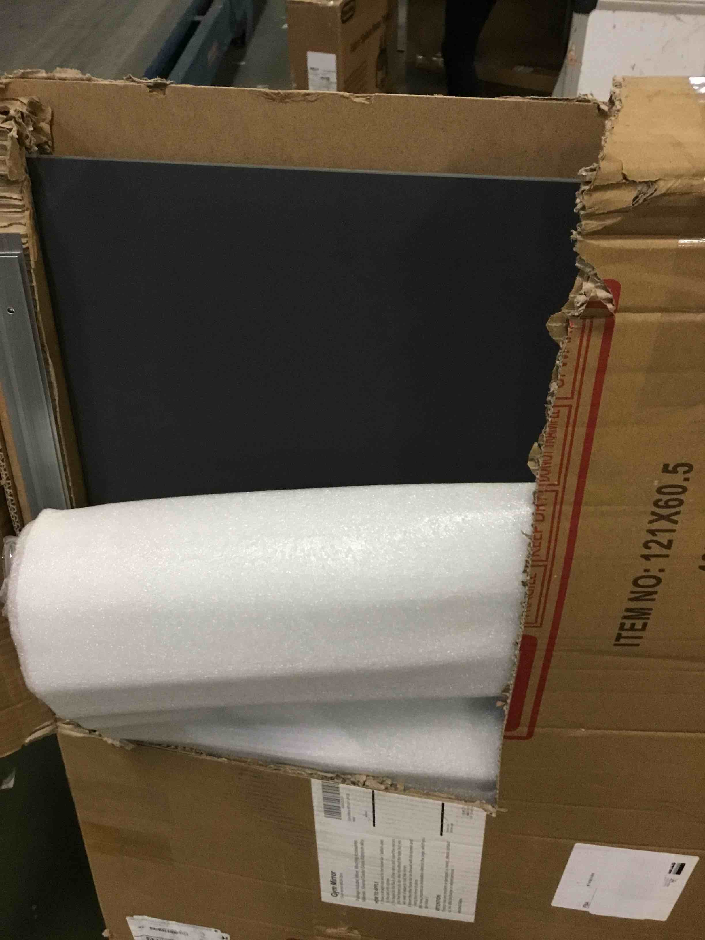 https://s3.amazonaws.com/lotting-images-prod/bidfta/PNK1571574_1734562124134.jpeg