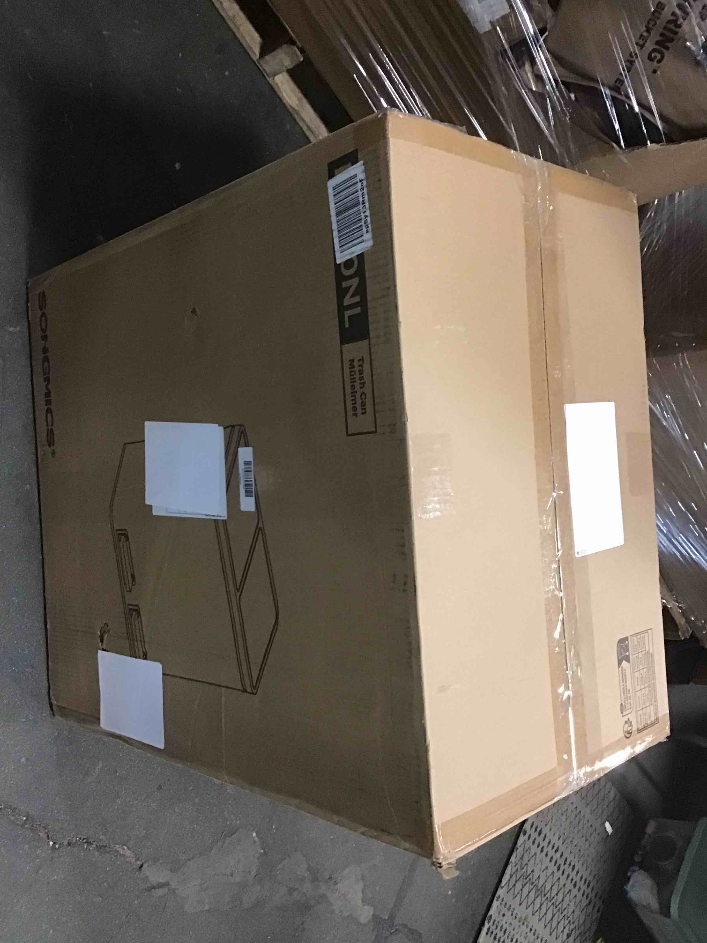 https://s3.amazonaws.com/lotting-images-prod/bidfta/PNK1571773_1734646658719.jpeg