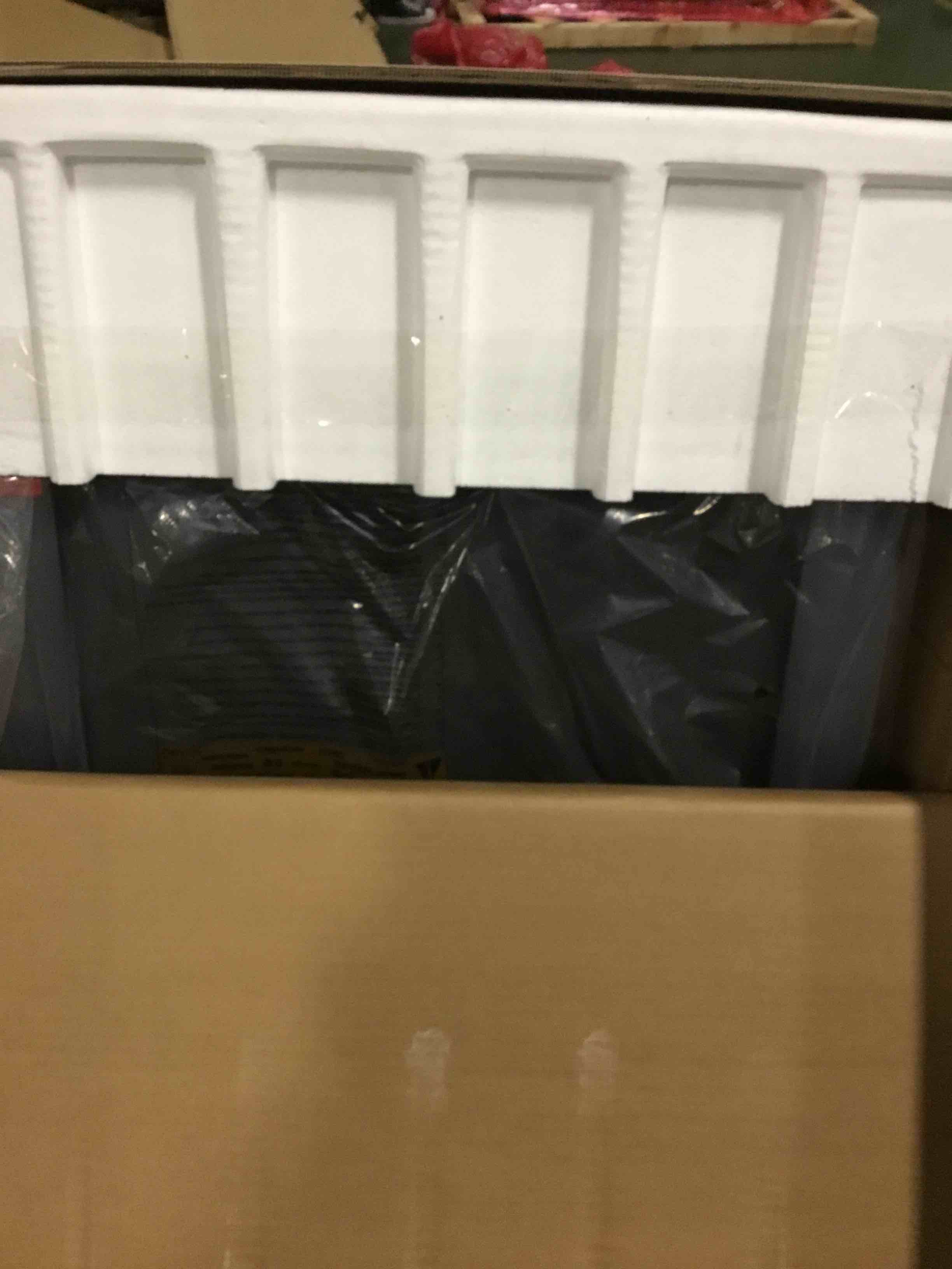 https://s3.amazonaws.com/lotting-images-prod/bidfta/PNK1572065_1734995467864.jpeg