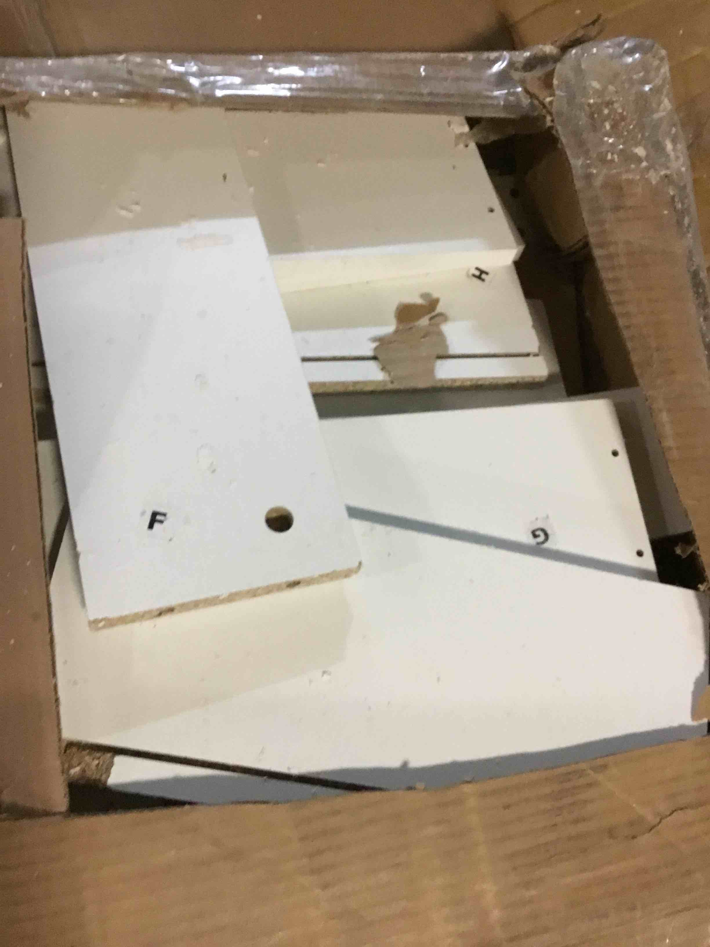 https://s3.amazonaws.com/lotting-images-prod/bidfta/PNK1572098_1735002377007.jpeg