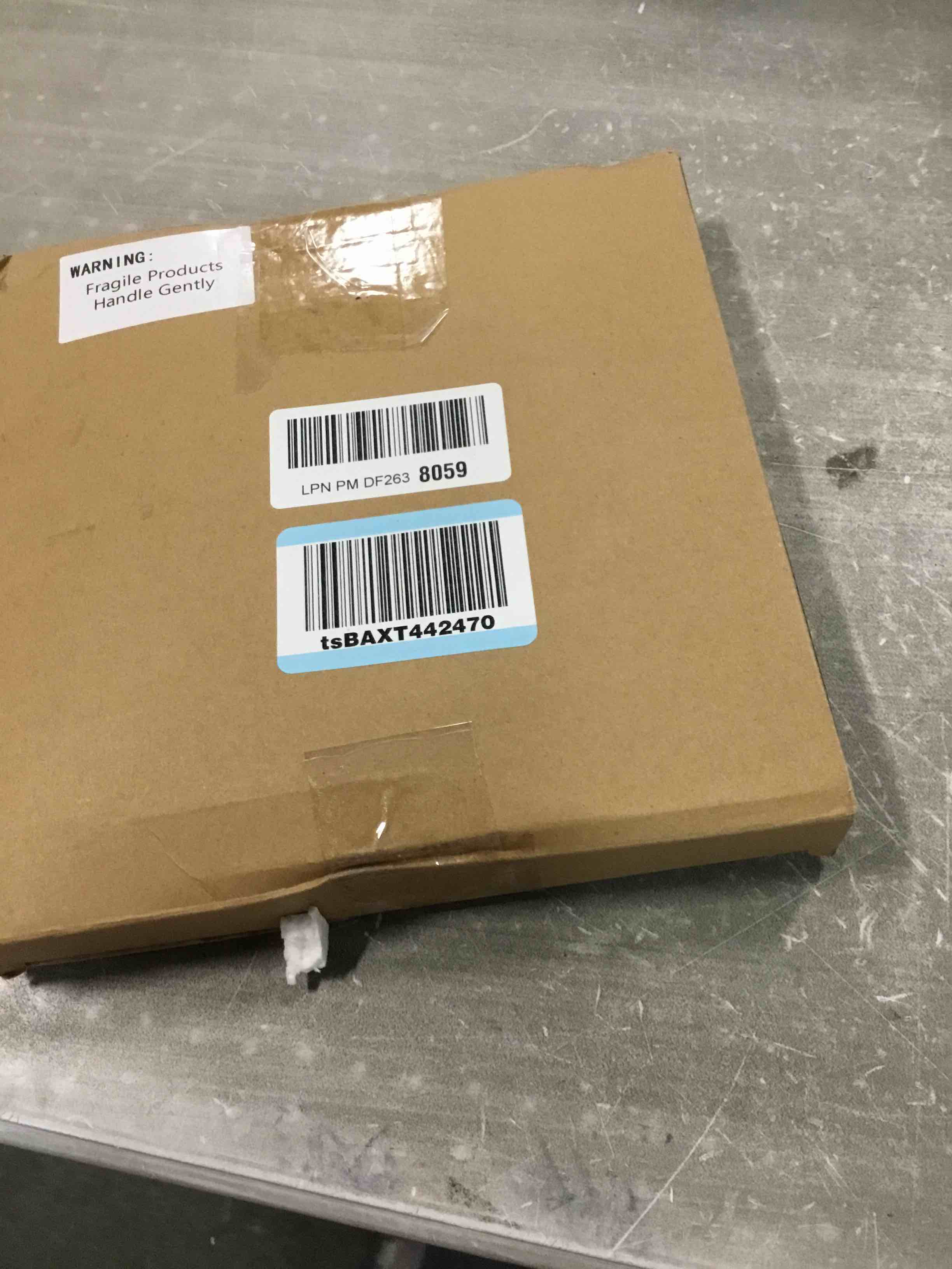 https://s3.amazonaws.com/lotting-images-prod/bidfta/PNK1572416_1735308609080.jpeg