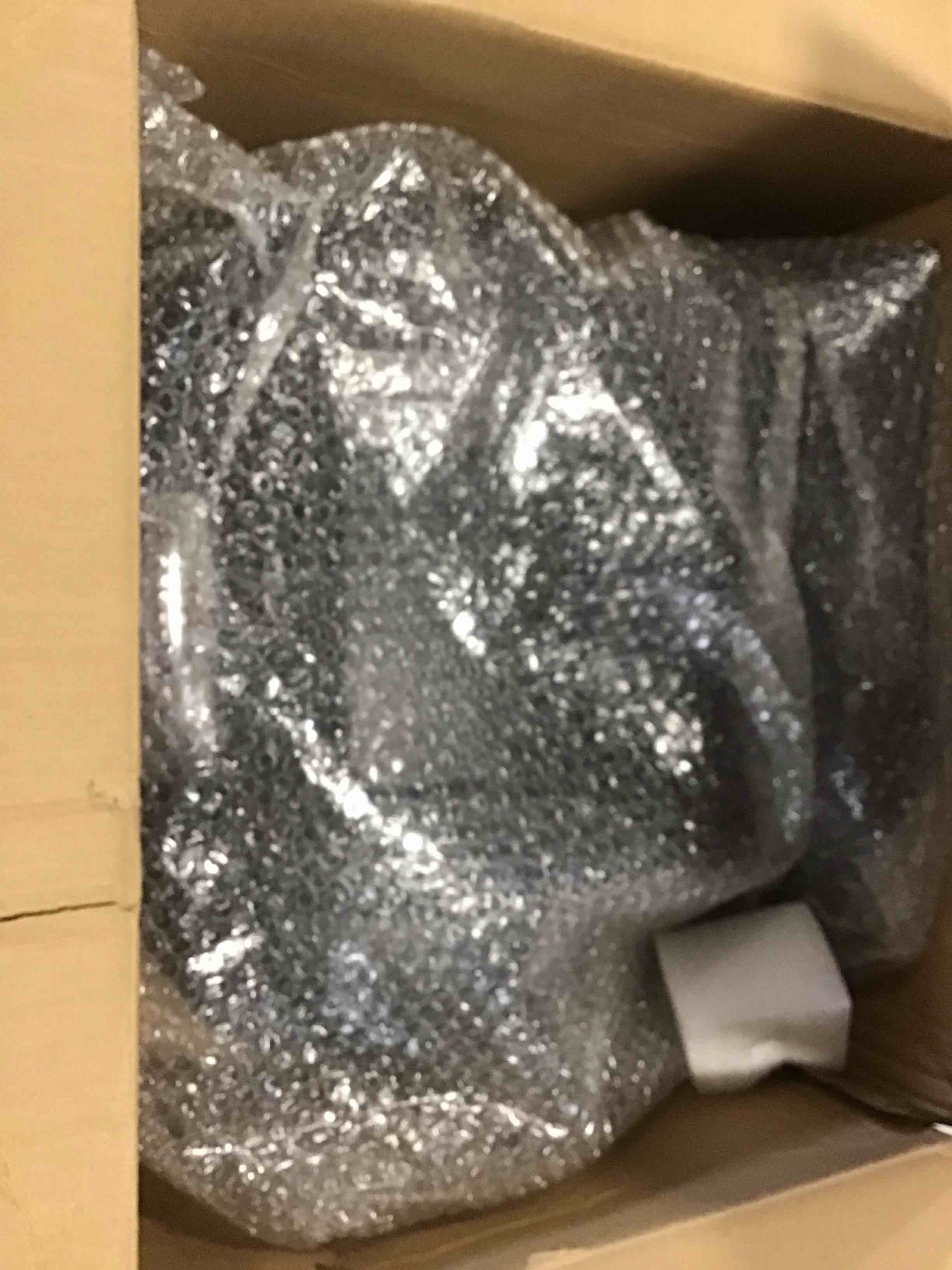 https://s3.amazonaws.com/lotting-images-prod/bidfta/PNK1572641_1735575590897.jpeg