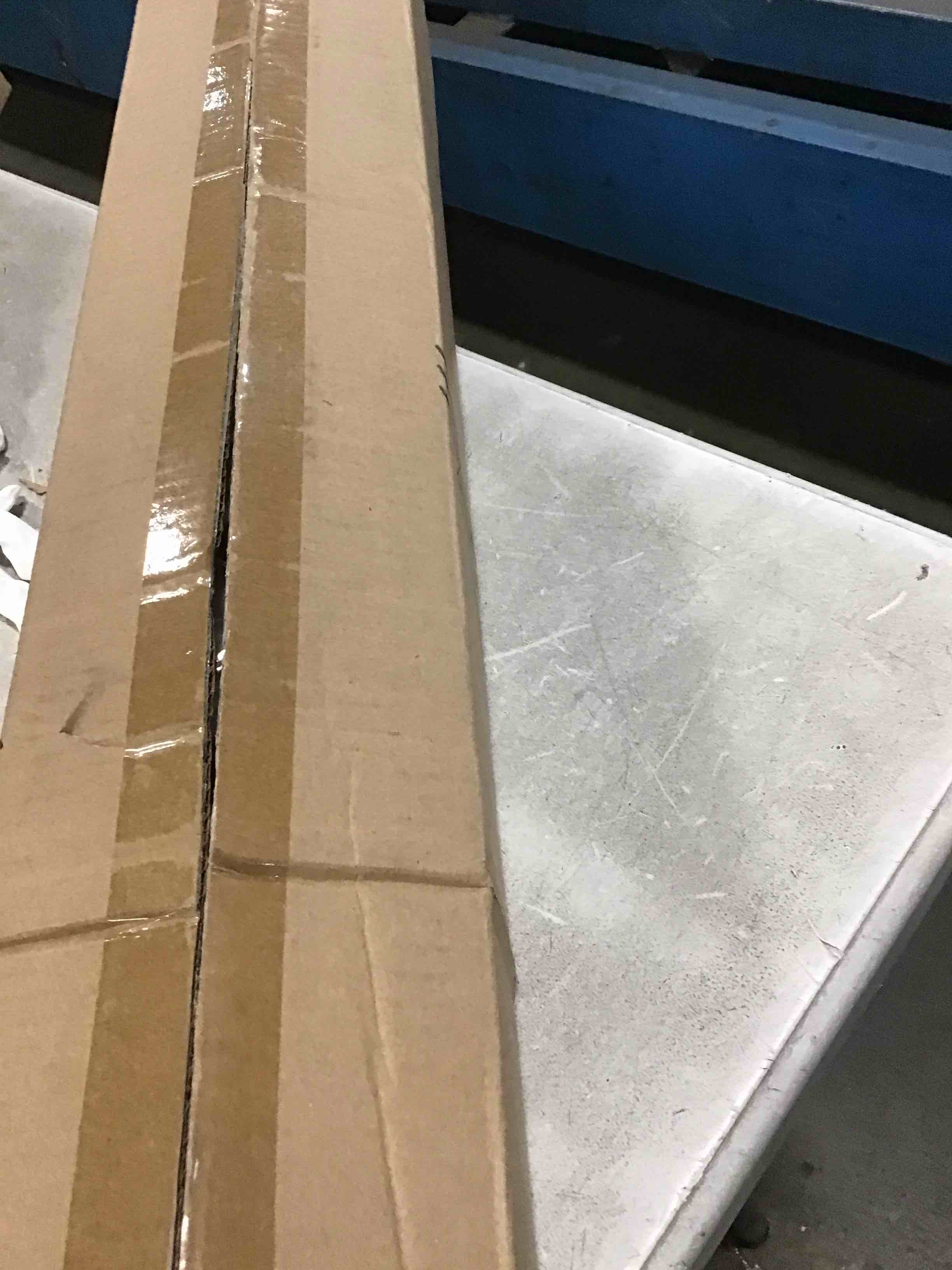 https://s3.amazonaws.com/lotting-images-prod/bidfta/PNK1572710_1735584562614.jpeg