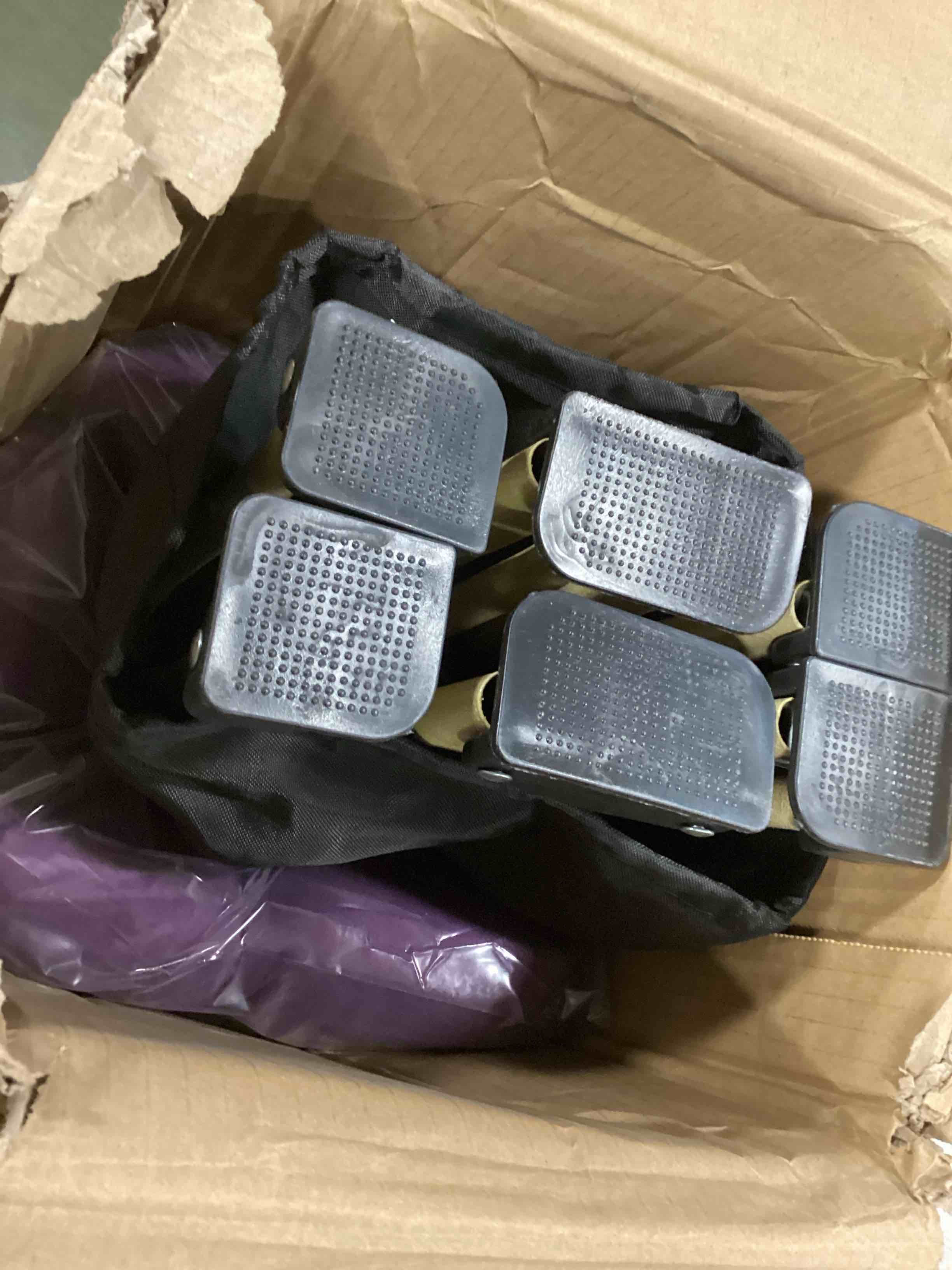 https://s3.amazonaws.com/lotting-images-prod/bidfta/PNK1573396_1733502469654.jpeg
