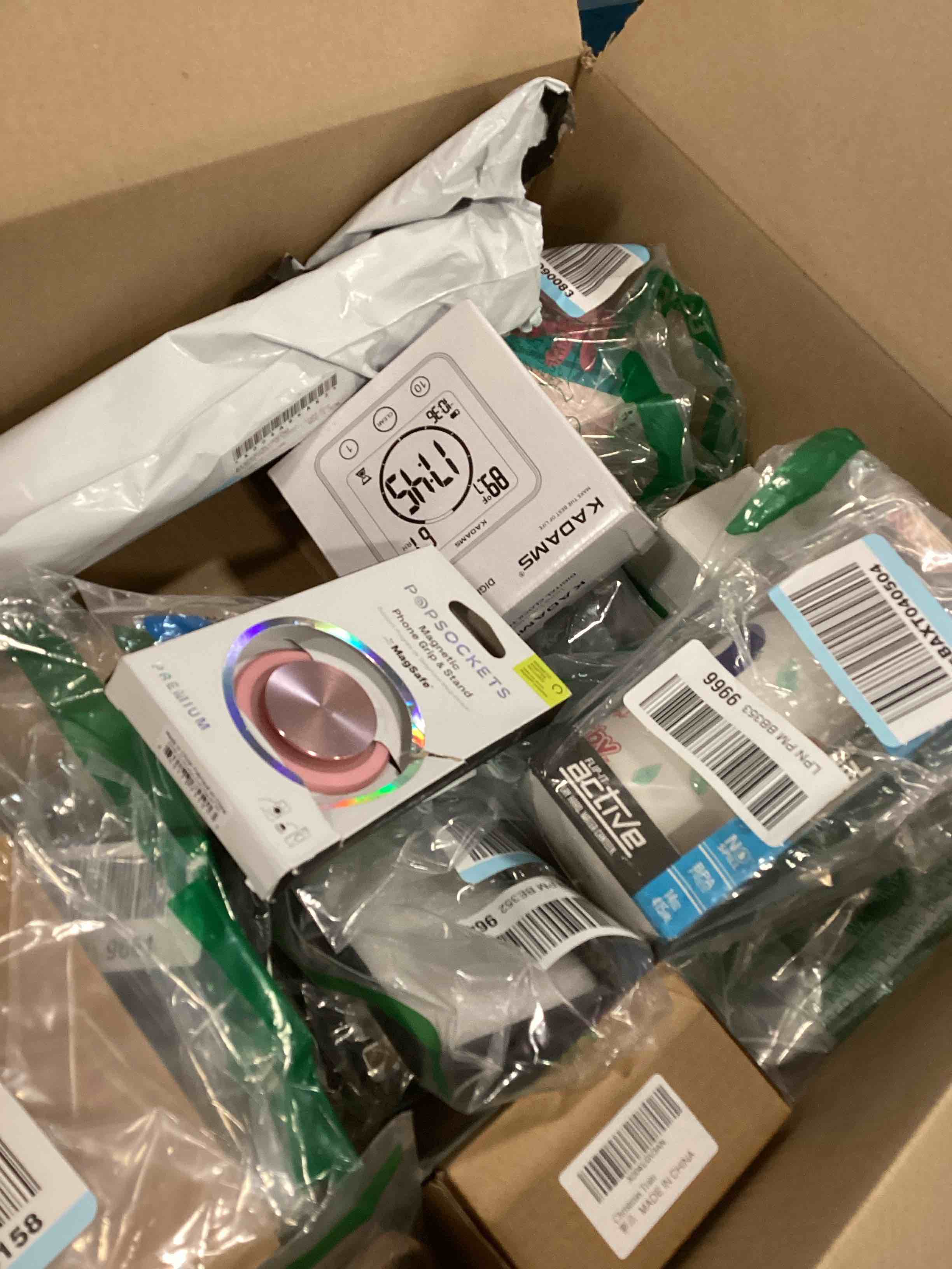 https://s3.amazonaws.com/lotting-images-prod/bidfta/PNK1573491_1733513586507.jpeg