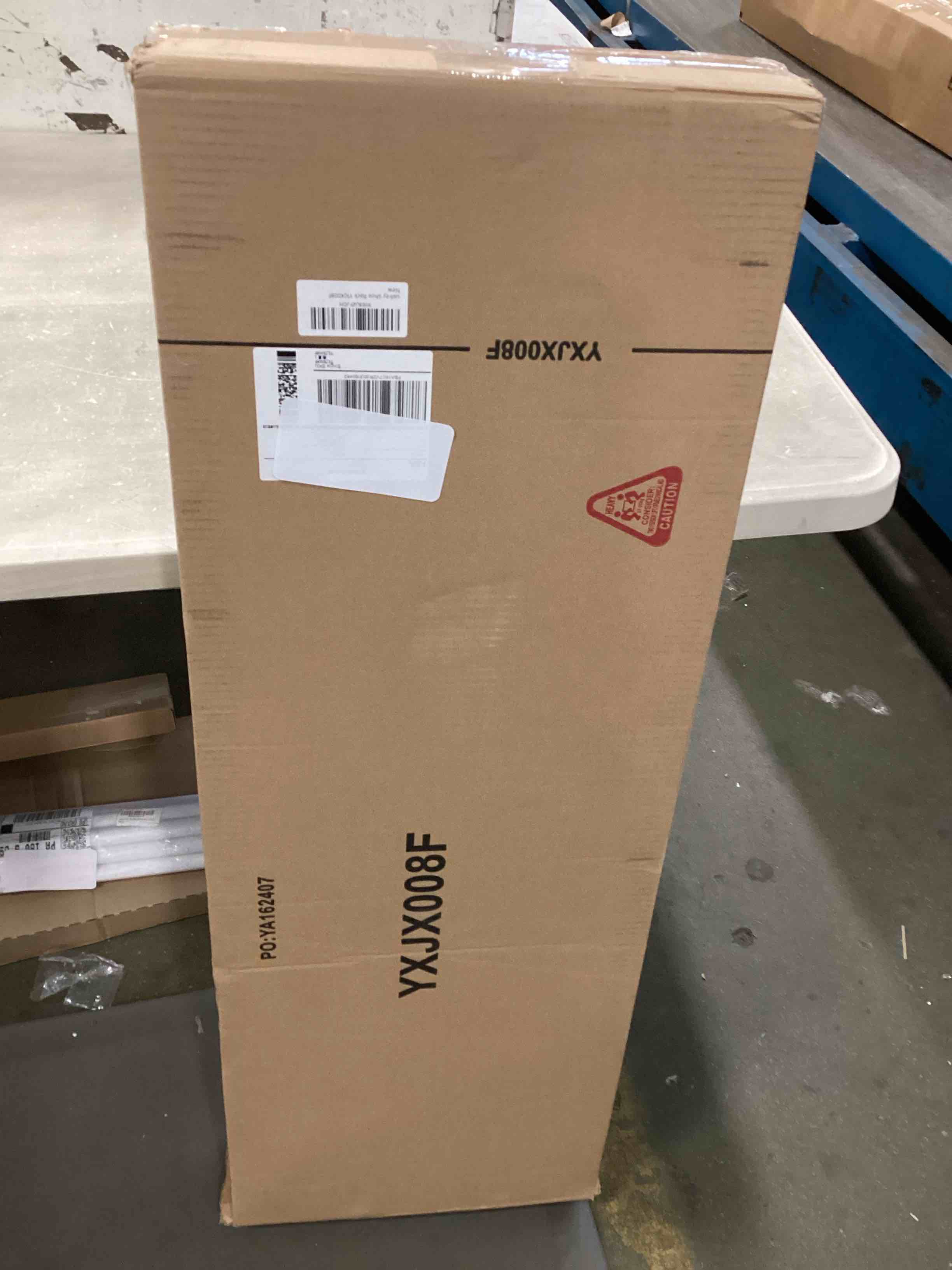 https://s3.amazonaws.com/lotting-images-prod/bidfta/PNK1573621_1733760245206.jpeg