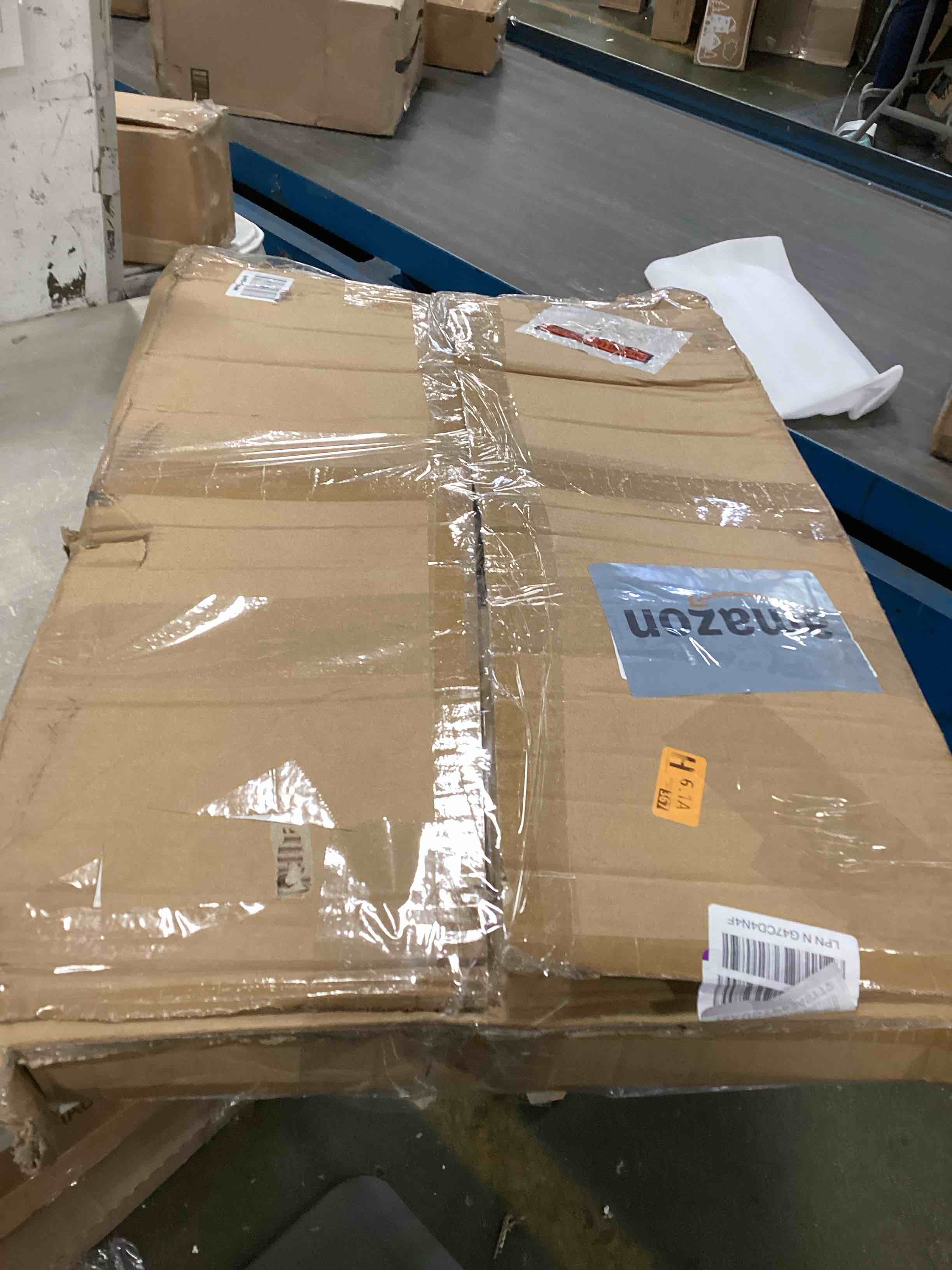 https://s3.amazonaws.com/lotting-images-prod/bidfta/PNK1573655_1733764731708.jpeg