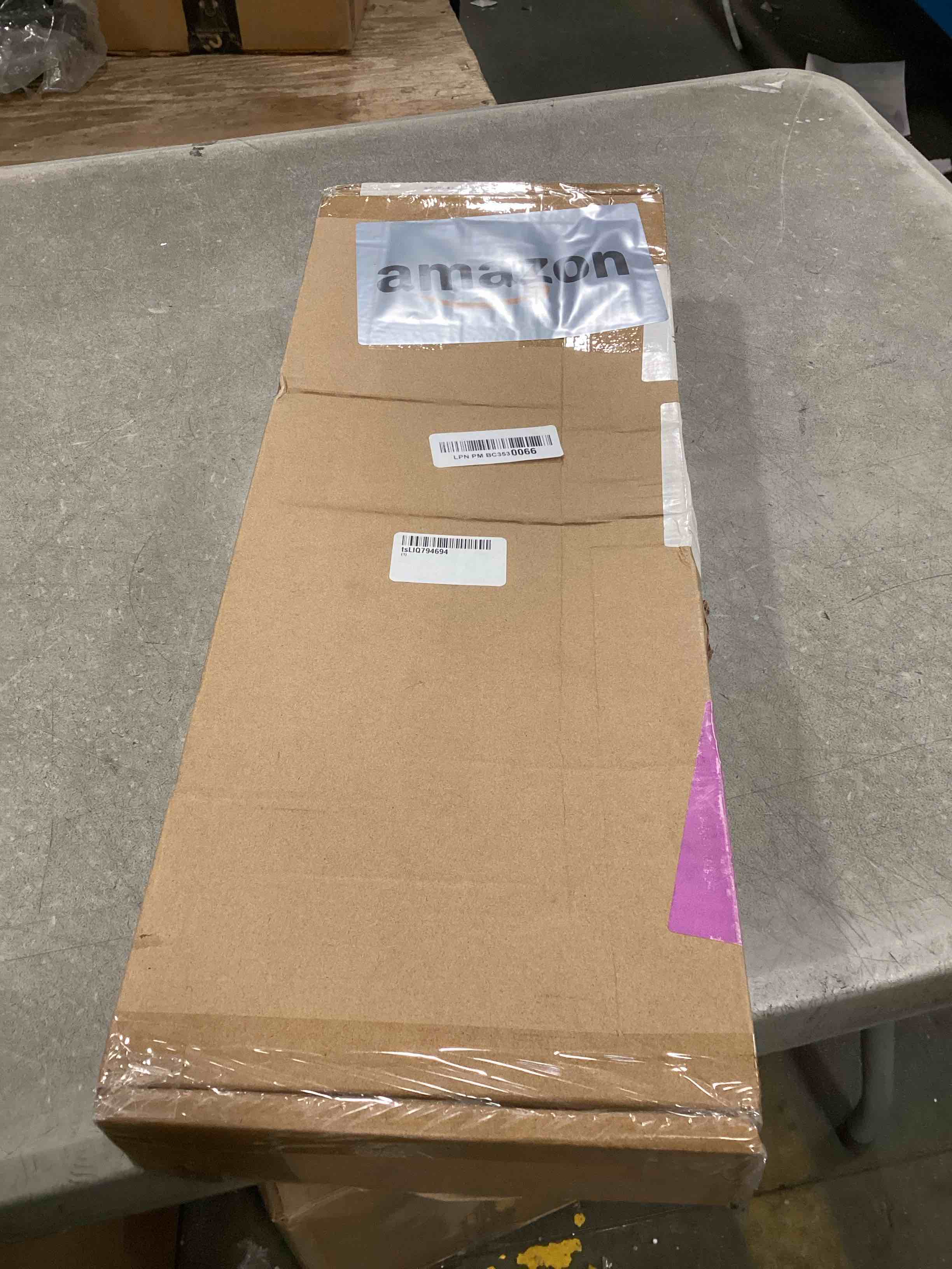 https://s3.amazonaws.com/lotting-images-prod/bidfta/PNK1574104_1733951829843.jpeg
