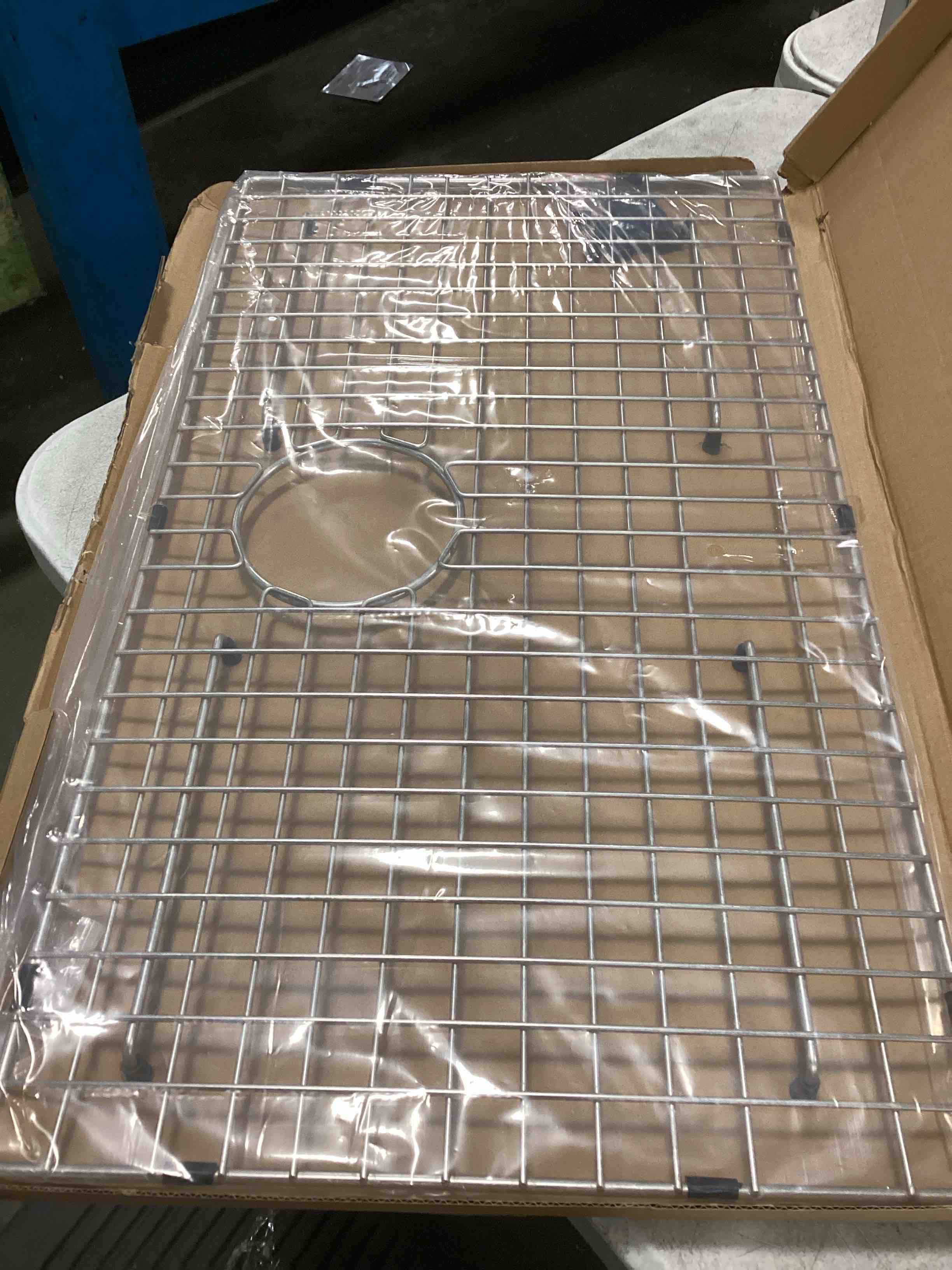 Condition photo showing Good Condition for Serene Valley Kitchen Sink Bottom Grid and Sink Protector NDG3018, 304 Premium Stainless Steel, dim 27 1/2" x 15 11/16"