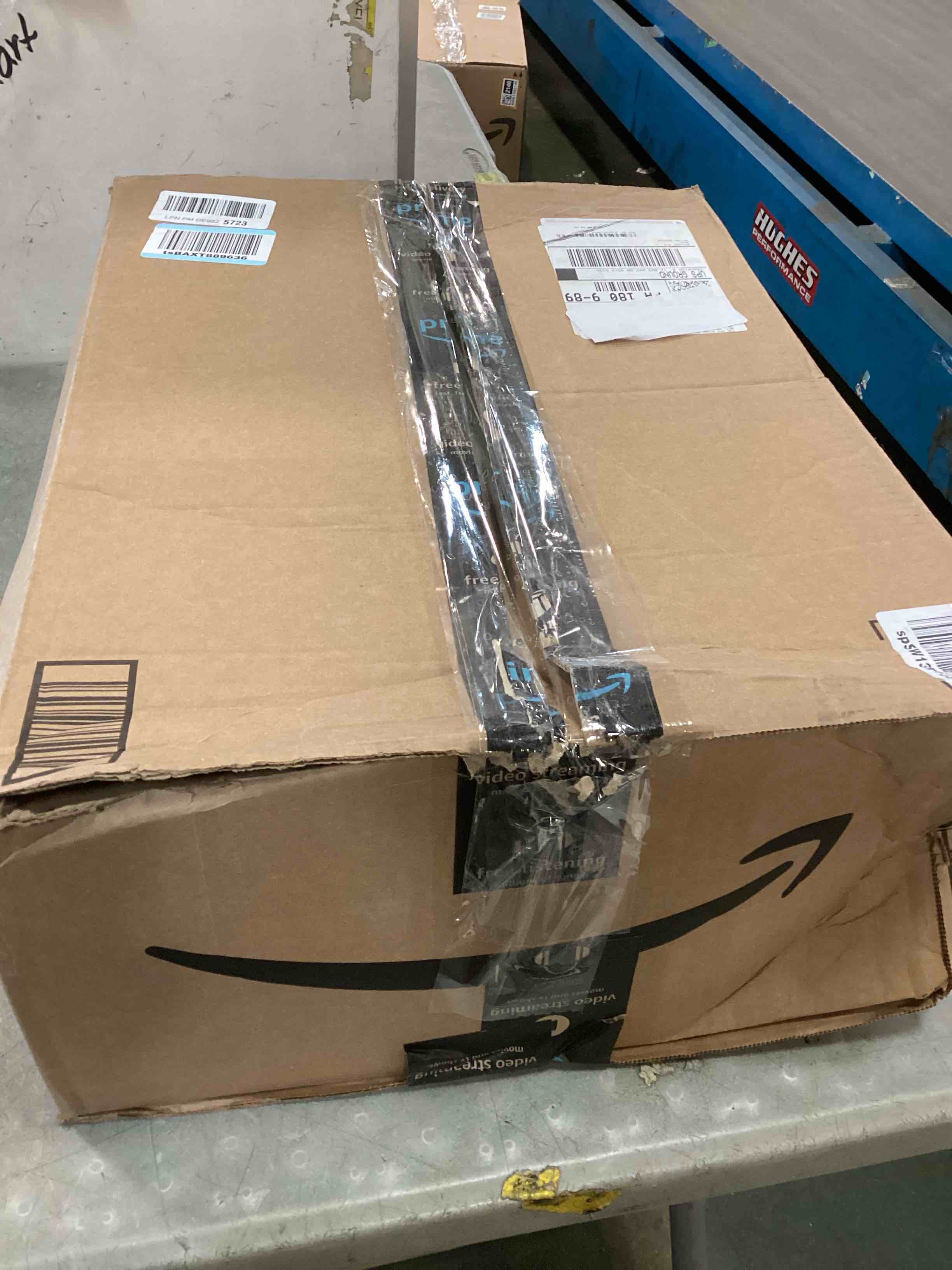 https://s3.amazonaws.com/lotting-images-prod/bidfta/PNK1574625_1734450436096.jpeg