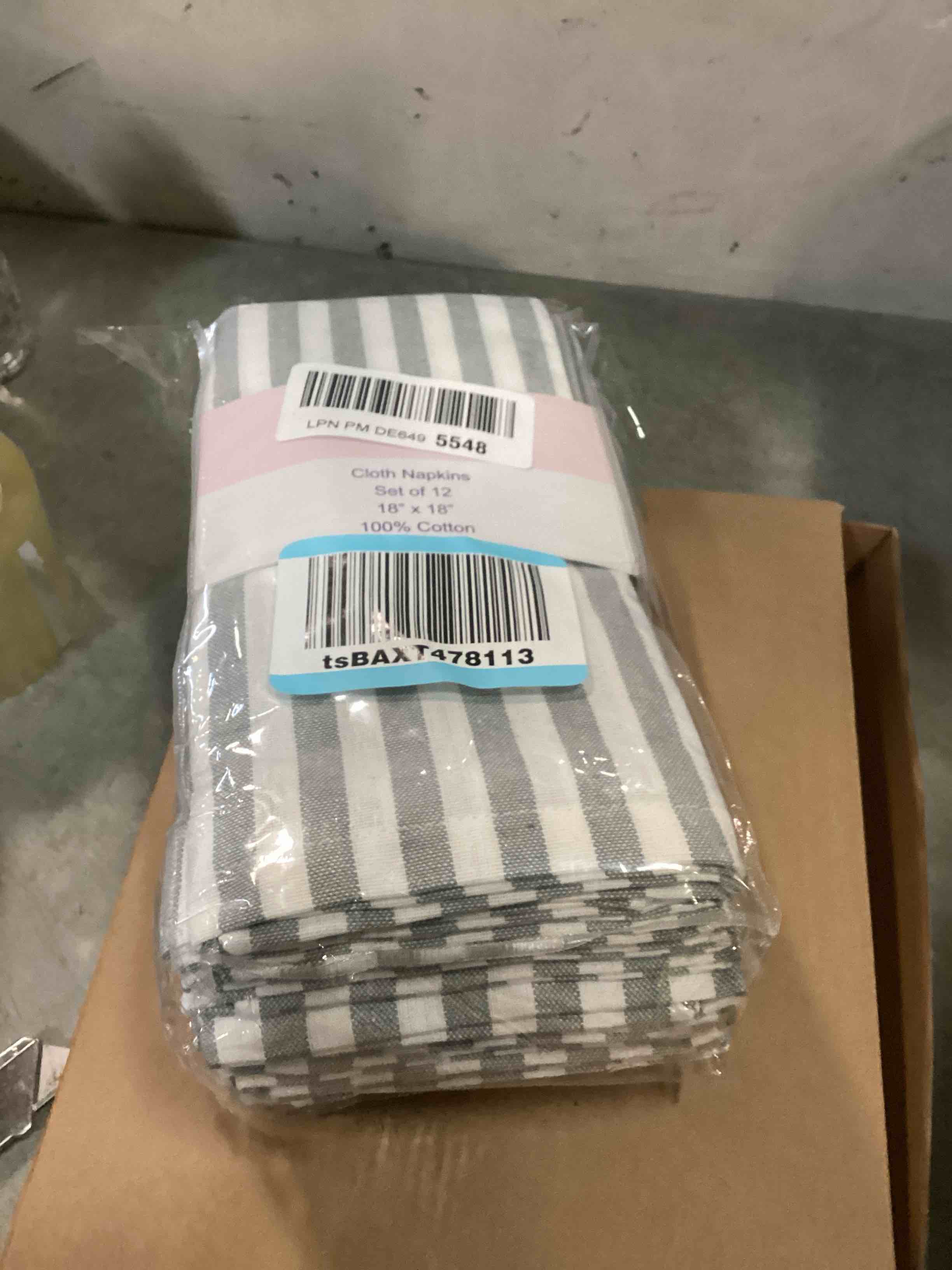 https://s3.amazonaws.com/lotting-images-prod/bidfta/PNK1574751_1734465077650.jpeg
