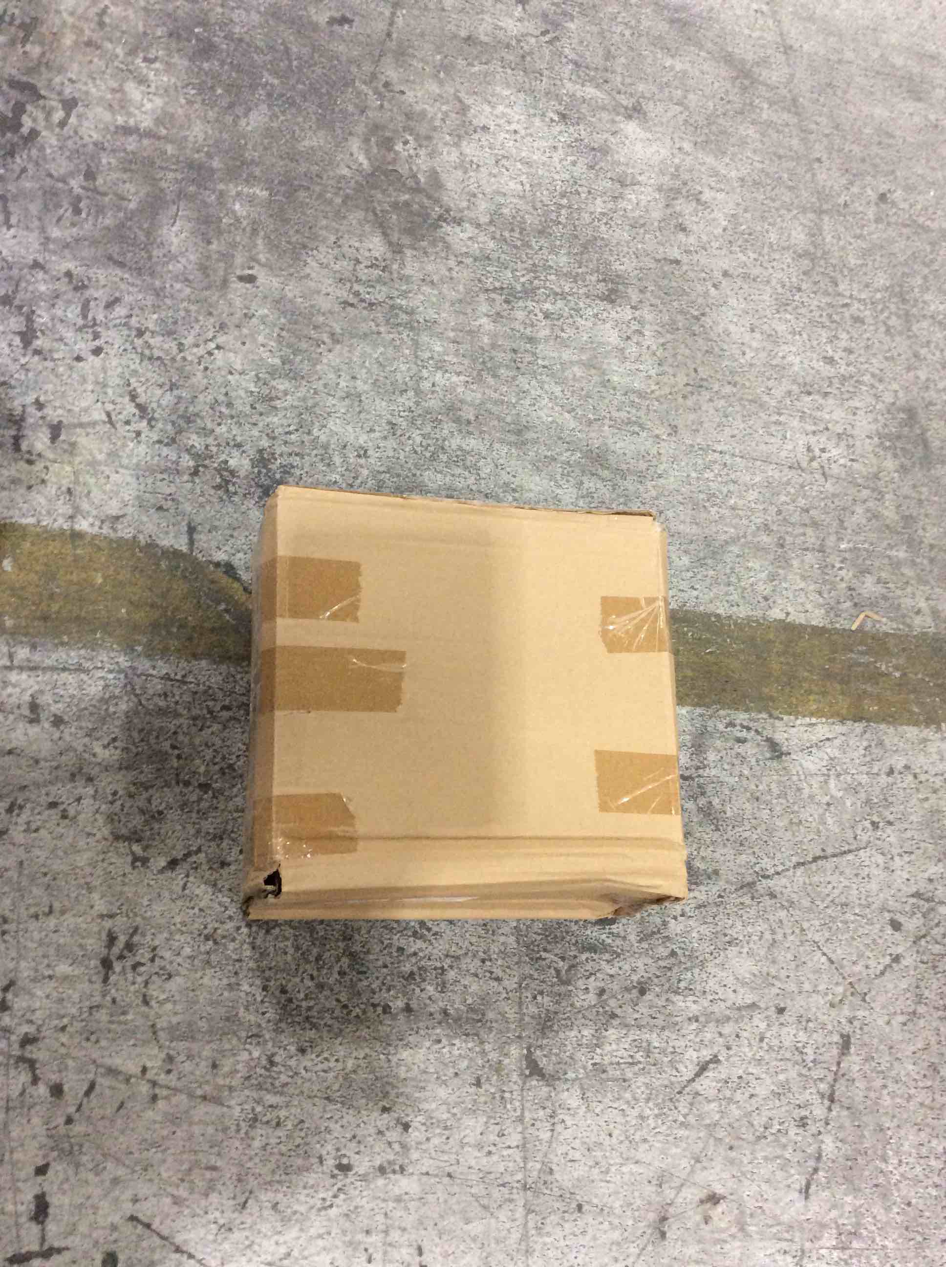 https://s3.amazonaws.com/lotting-images-prod/bidfta/PNK1576362_1738173838991.jpeg