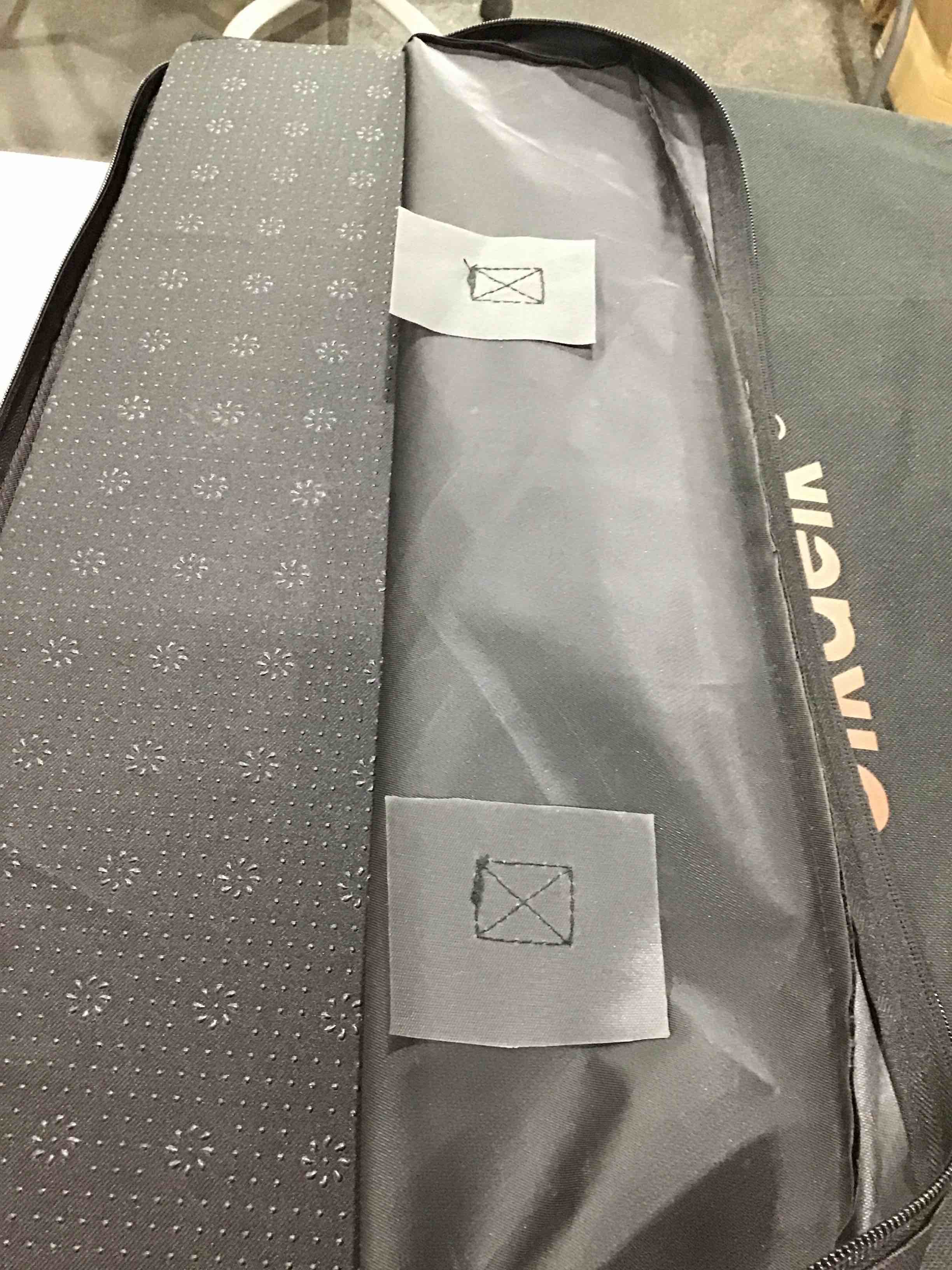 https://s3.amazonaws.com/lotting-images-prod/bidfta/PNK1577882_1741355267301.jpeg