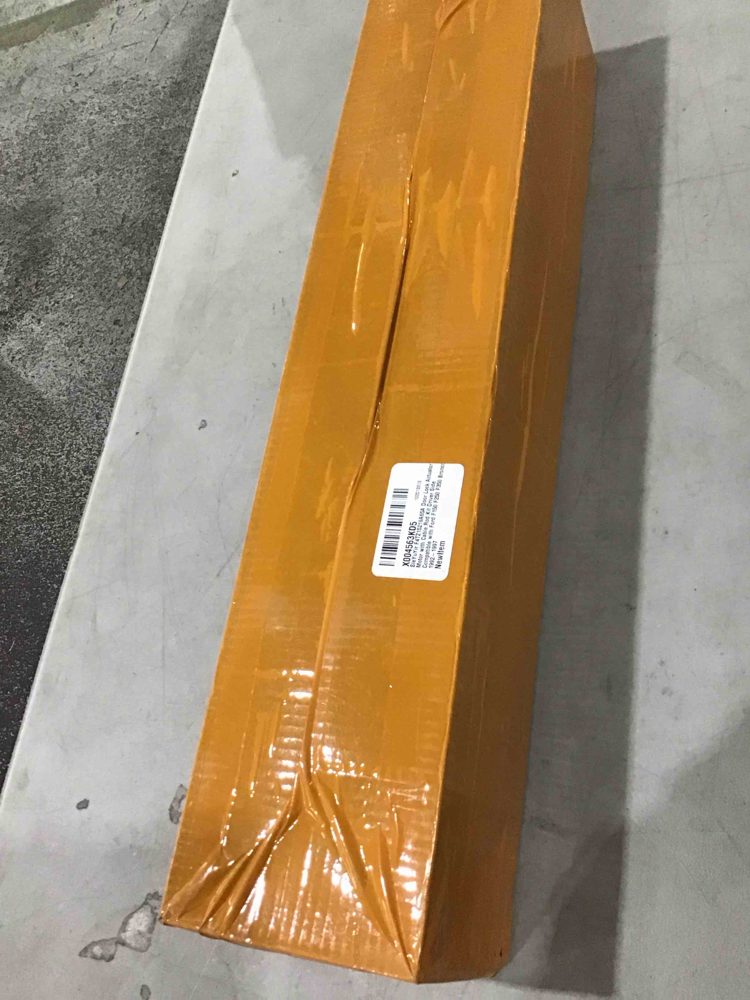 https://s3.amazonaws.com/lotting-images-prod/bidfta/PNK1577896_1741355985836.jpeg