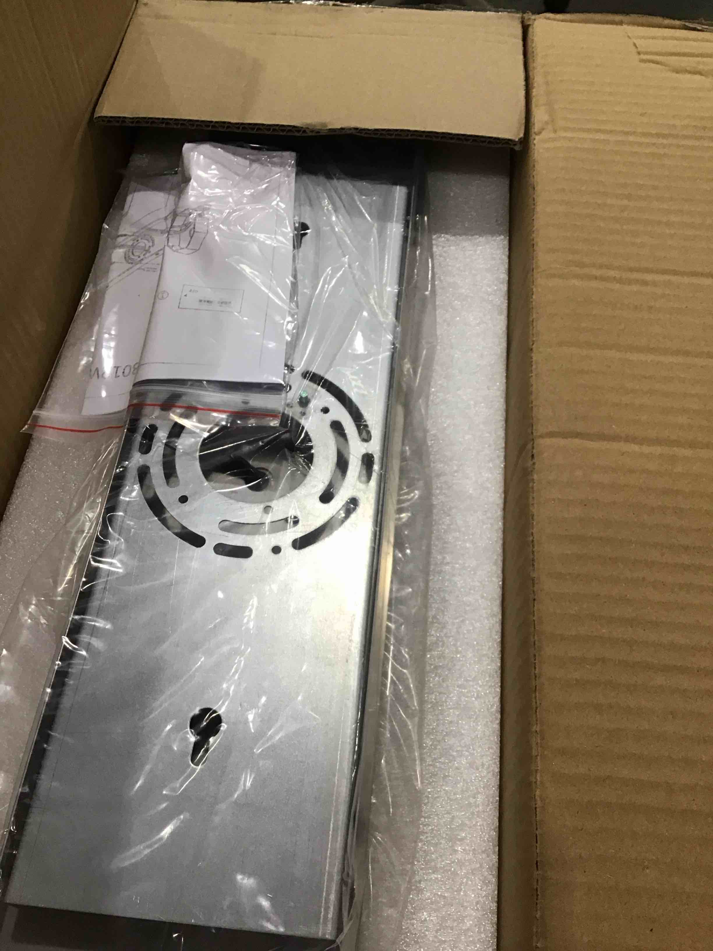 https://s3.amazonaws.com/lotting-images-prod/bidfta/PNK1577903_1741359632386.jpeg