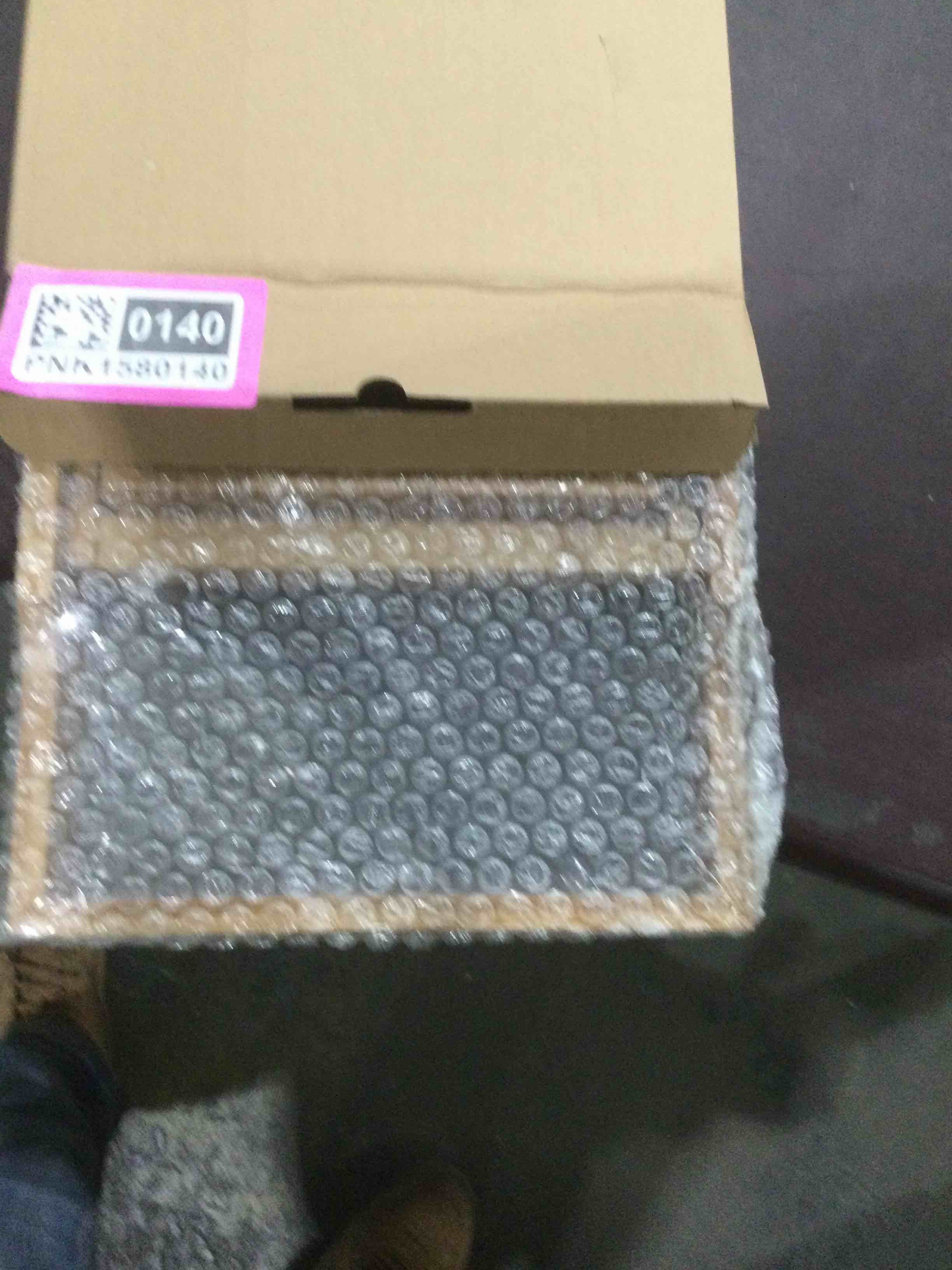 https://s3.amazonaws.com/lotting-images-prod/bidfta/PNK1580140_1739464230809.jpeg