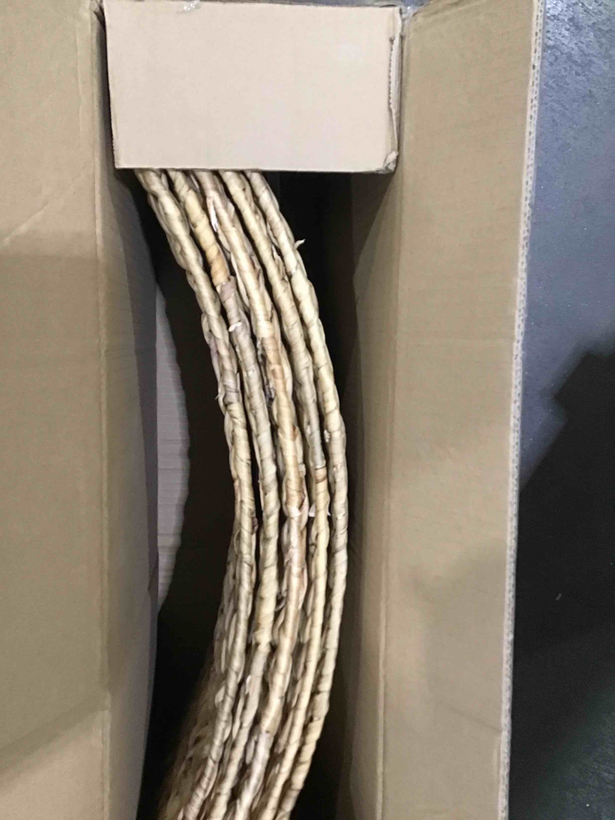 https://s3.amazonaws.com/lotting-images-prod/bidfta/PNK1584150_1743080667109.jpeg