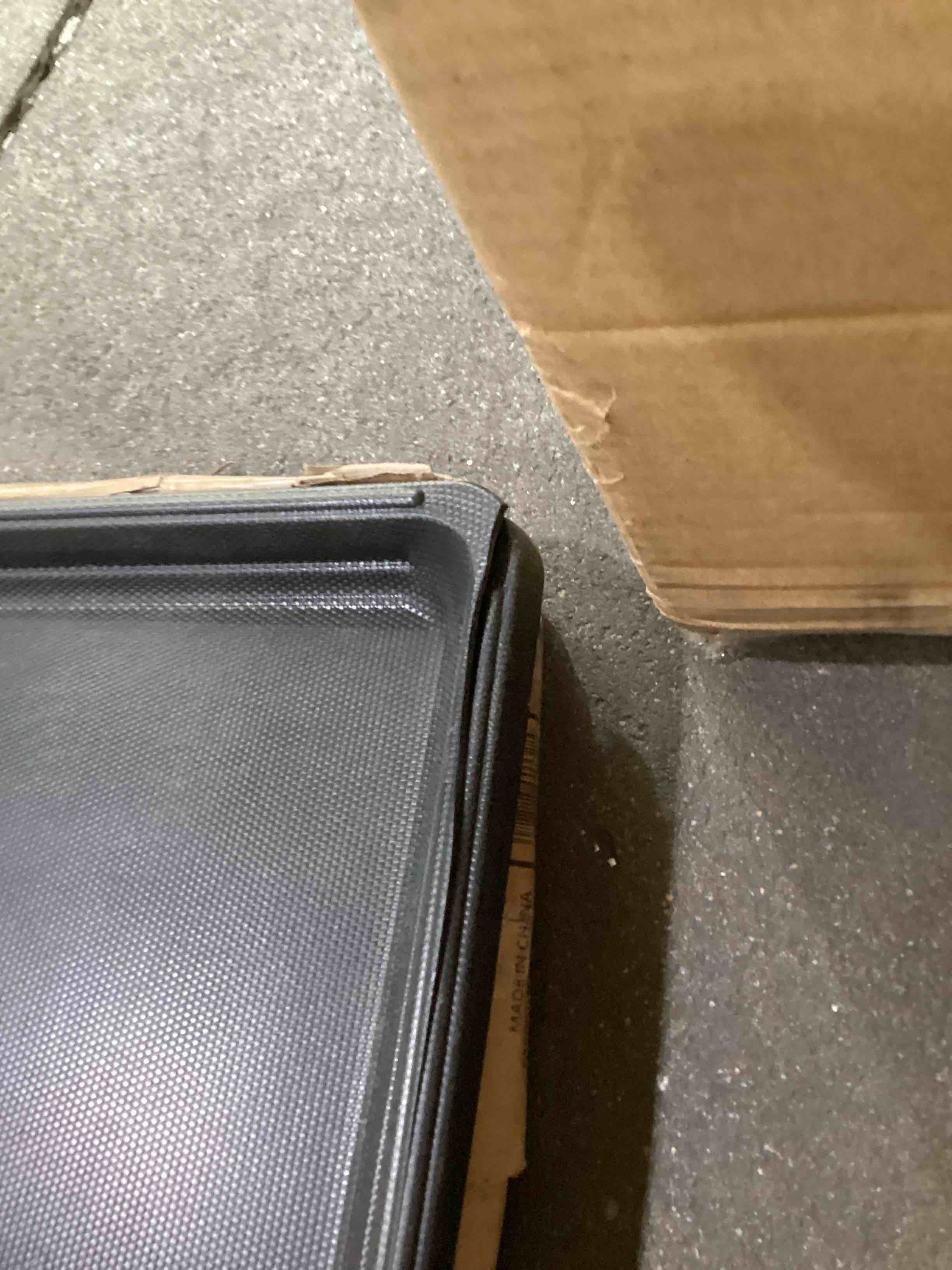 https://s3.amazonaws.com/lotting-images-prod/bidfta/PNK1585300_1749663184862.jpeg