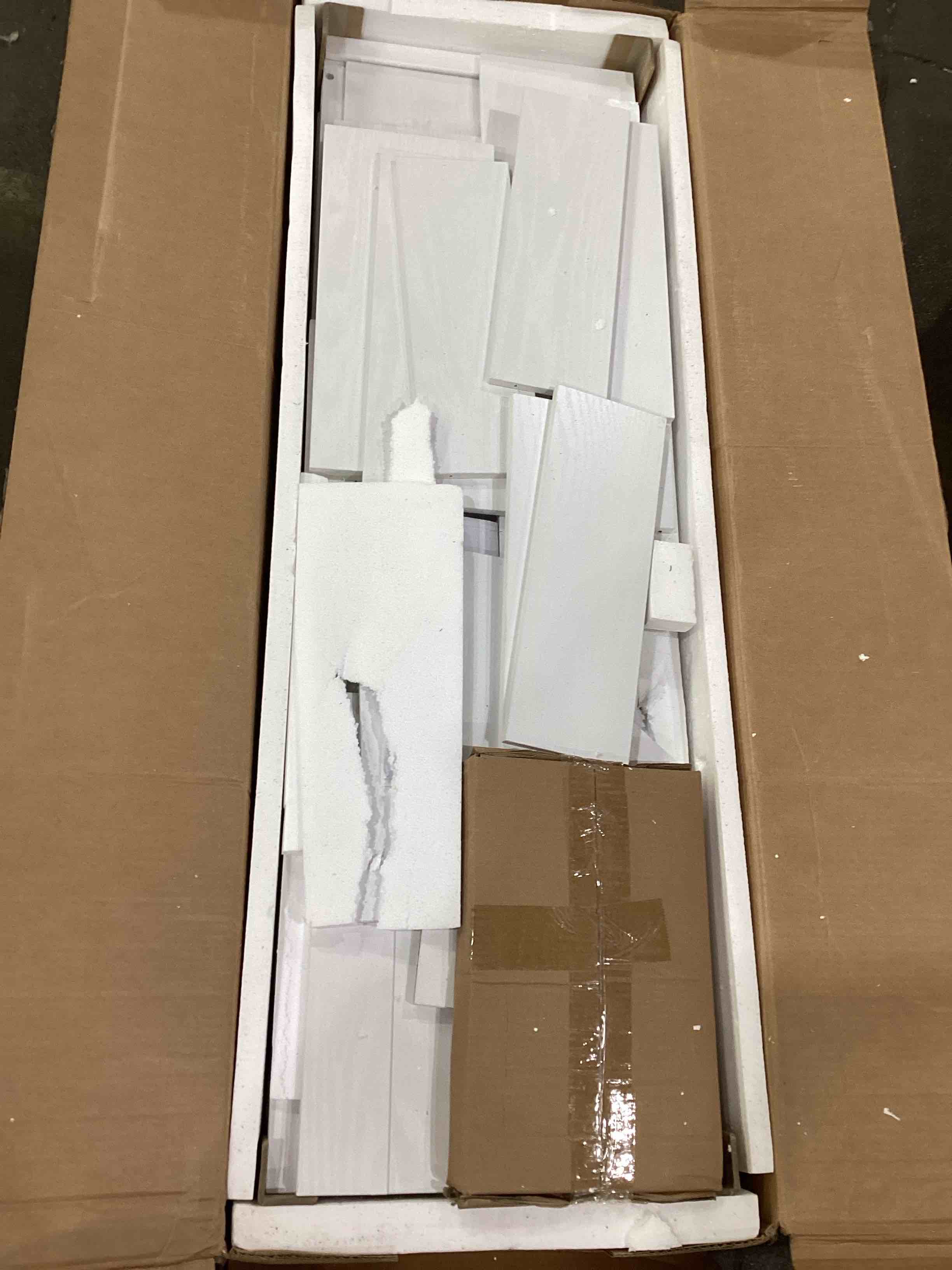 https://s3.amazonaws.com/lotting-images-prod/bidfta/PNK1585913_1750254784584.jpeg