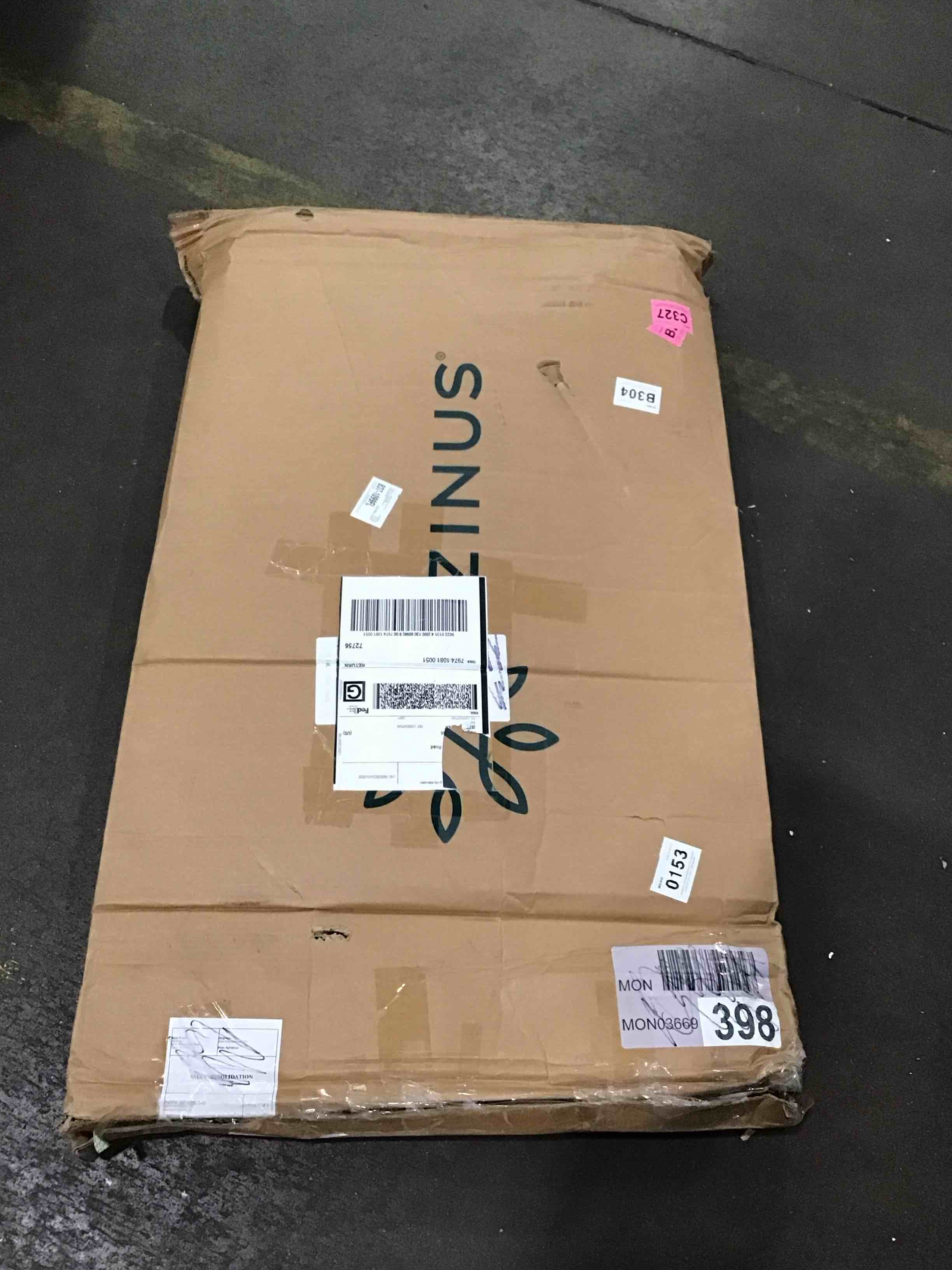 https://s3.amazonaws.com/lotting-images-prod/bidfta/PNK1586400_1750771847632.jpeg