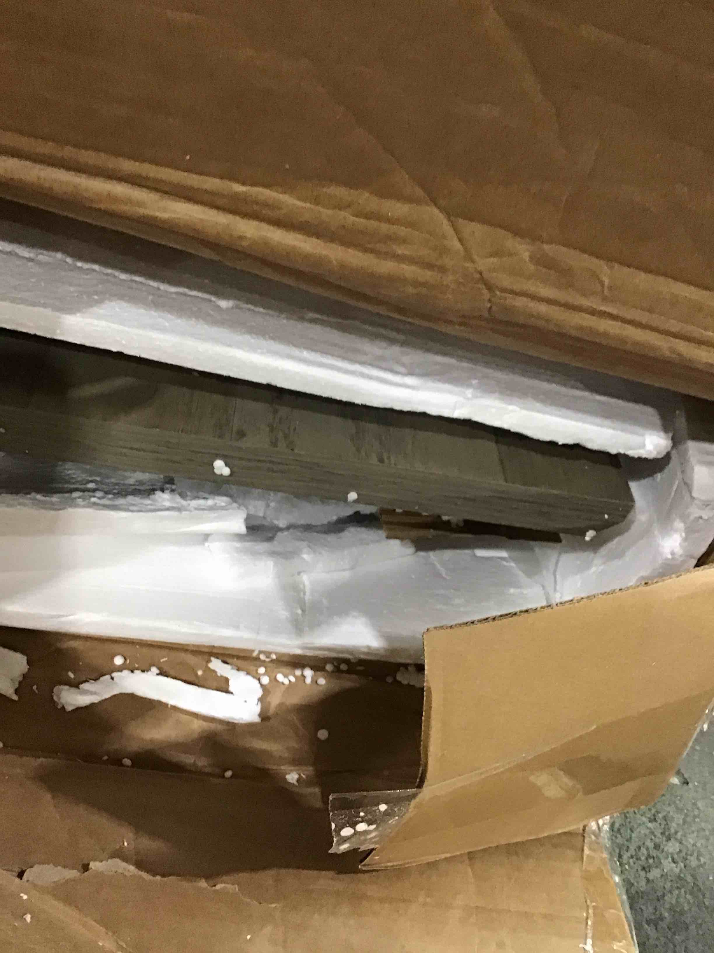 https://s3.amazonaws.com/lotting-images-prod/bidfta/PNK1586402_1750773337307.jpeg