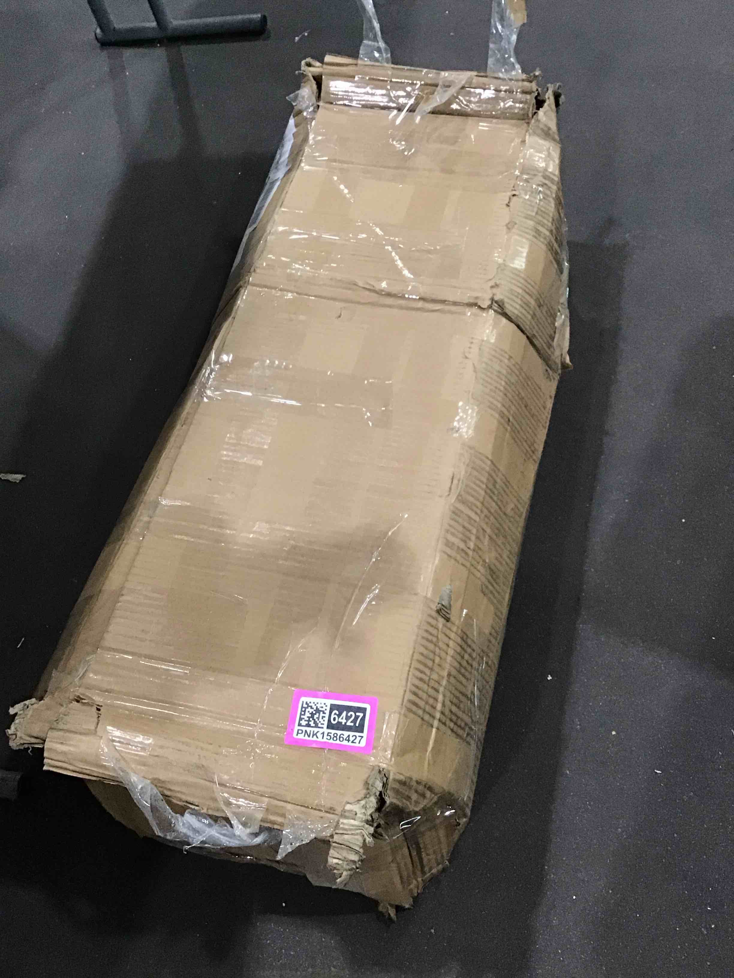 https://s3.amazonaws.com/lotting-images-prod/bidfta/PNK1586427_1750855048566.jpeg