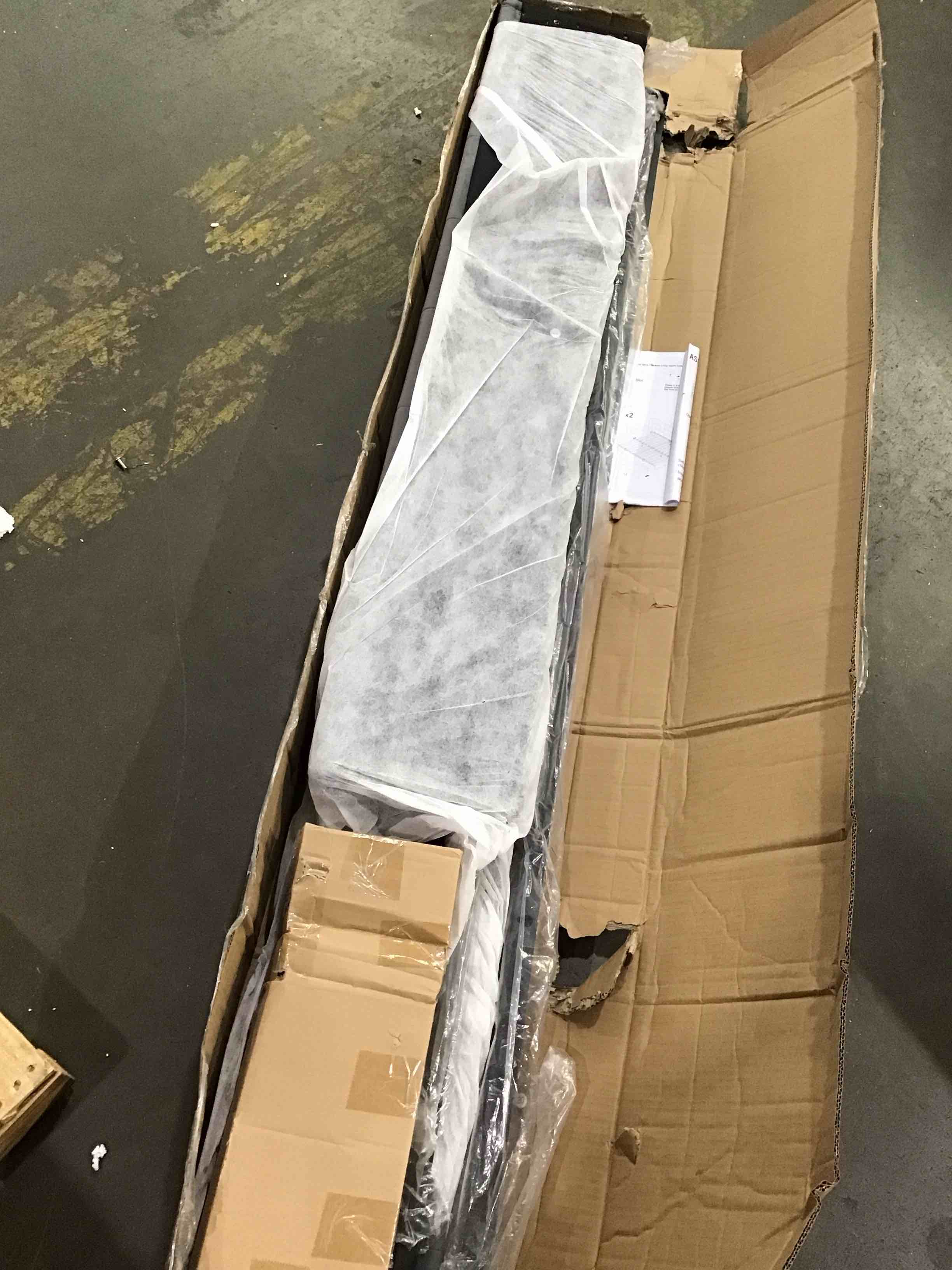 https://s3.amazonaws.com/lotting-images-prod/bidfta/PNK1586452_1750872879760.jpeg