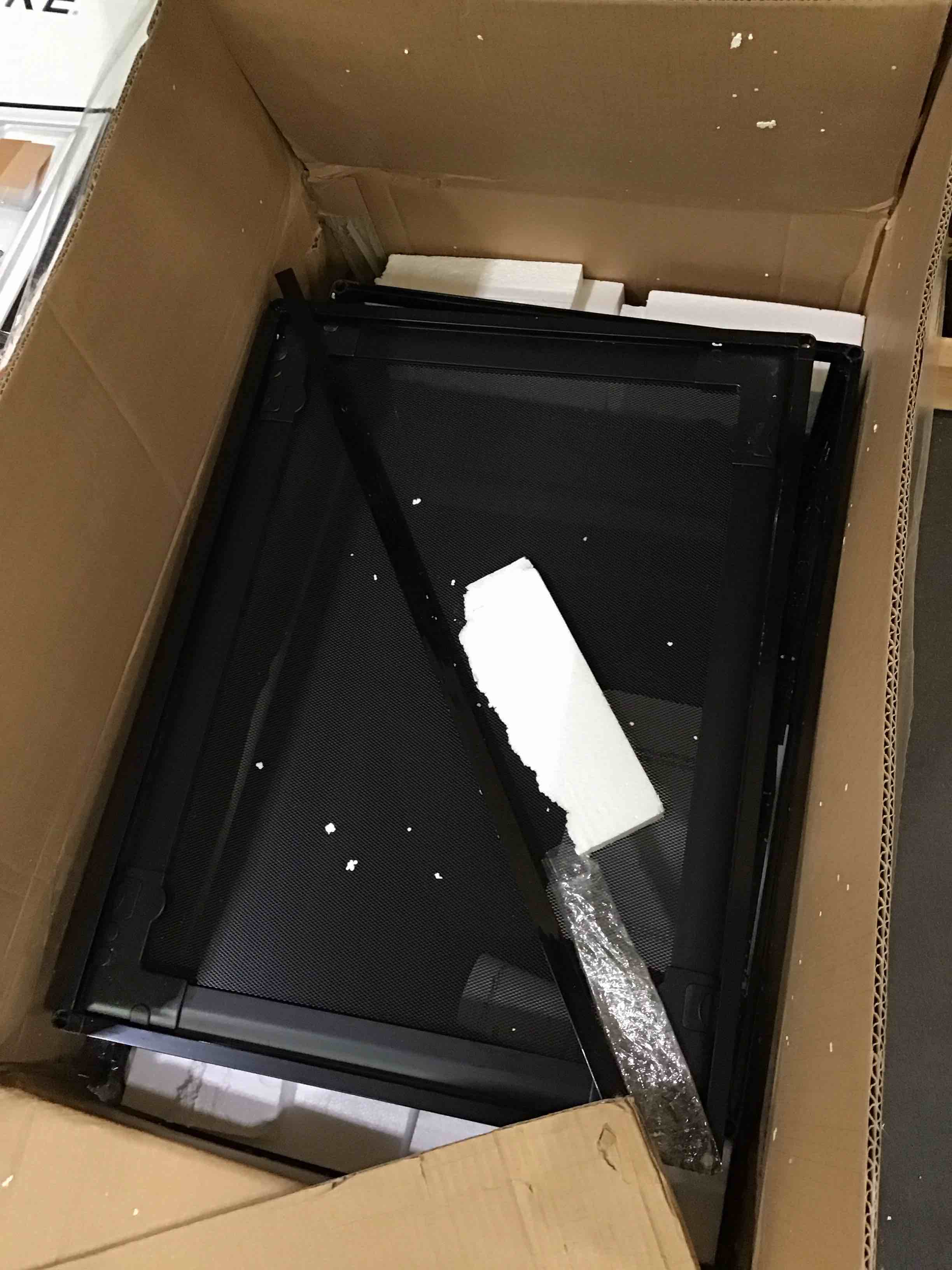 https://s3.amazonaws.com/lotting-images-prod/bidfta/PNK1586520_1750959493550.jpeg