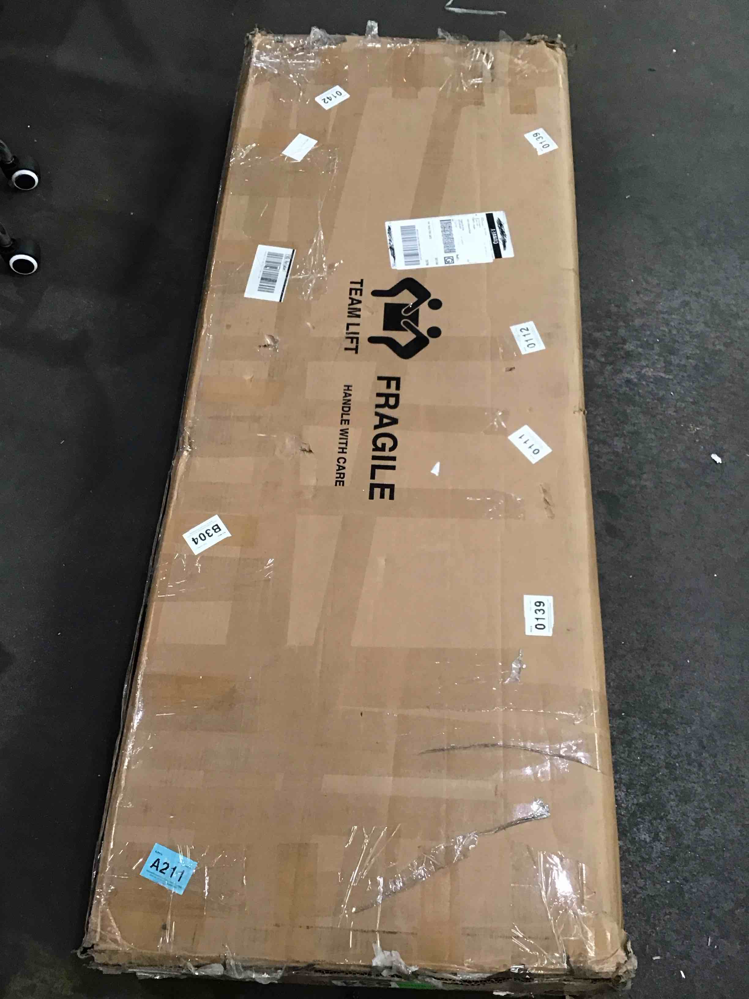 https://s3.amazonaws.com/lotting-images-prod/bidfta/PNK1586531_1750963318281.jpeg