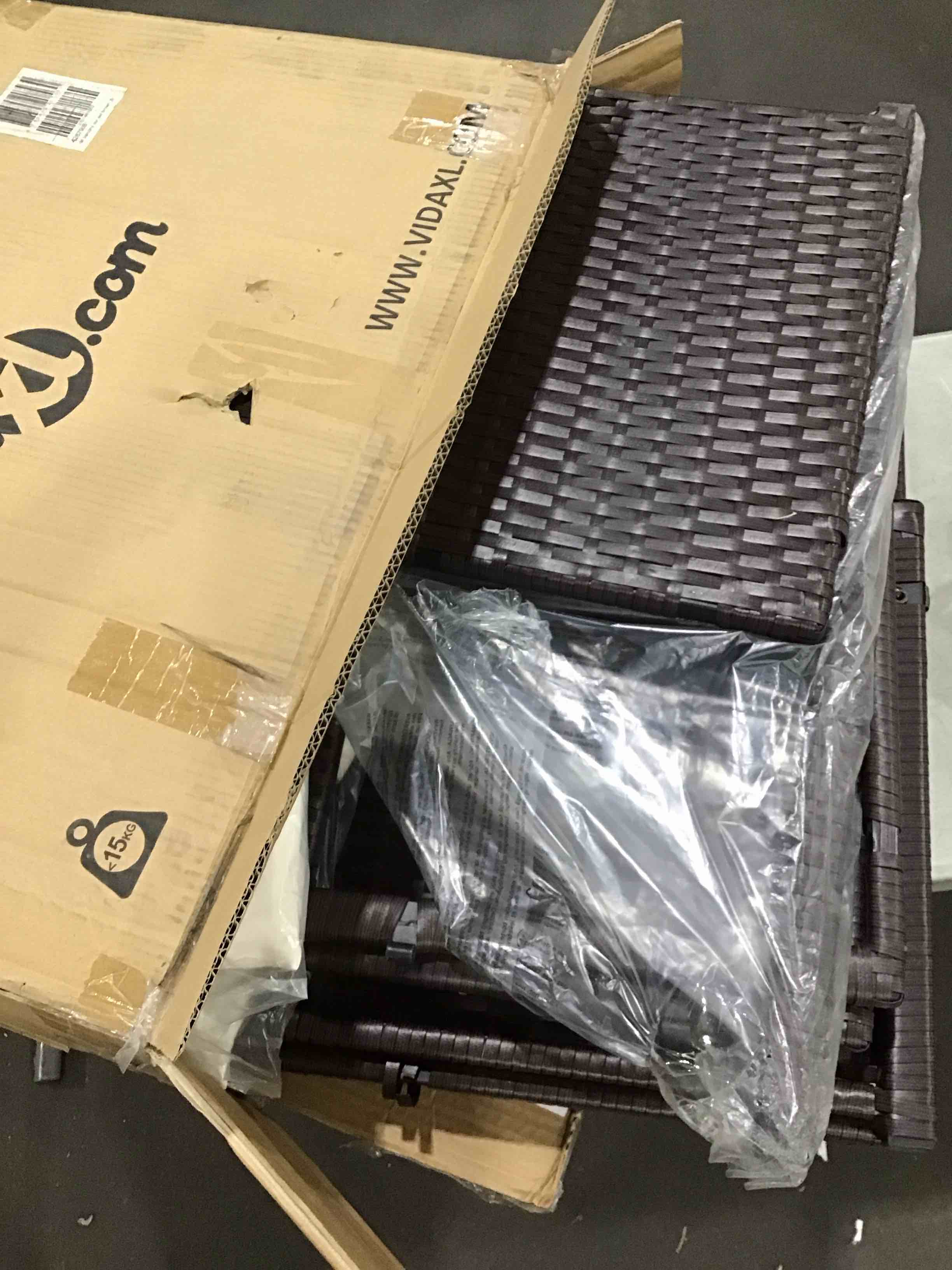 https://s3.amazonaws.com/lotting-images-prod/bidfta/PNK1587376_1751890872111.jpeg