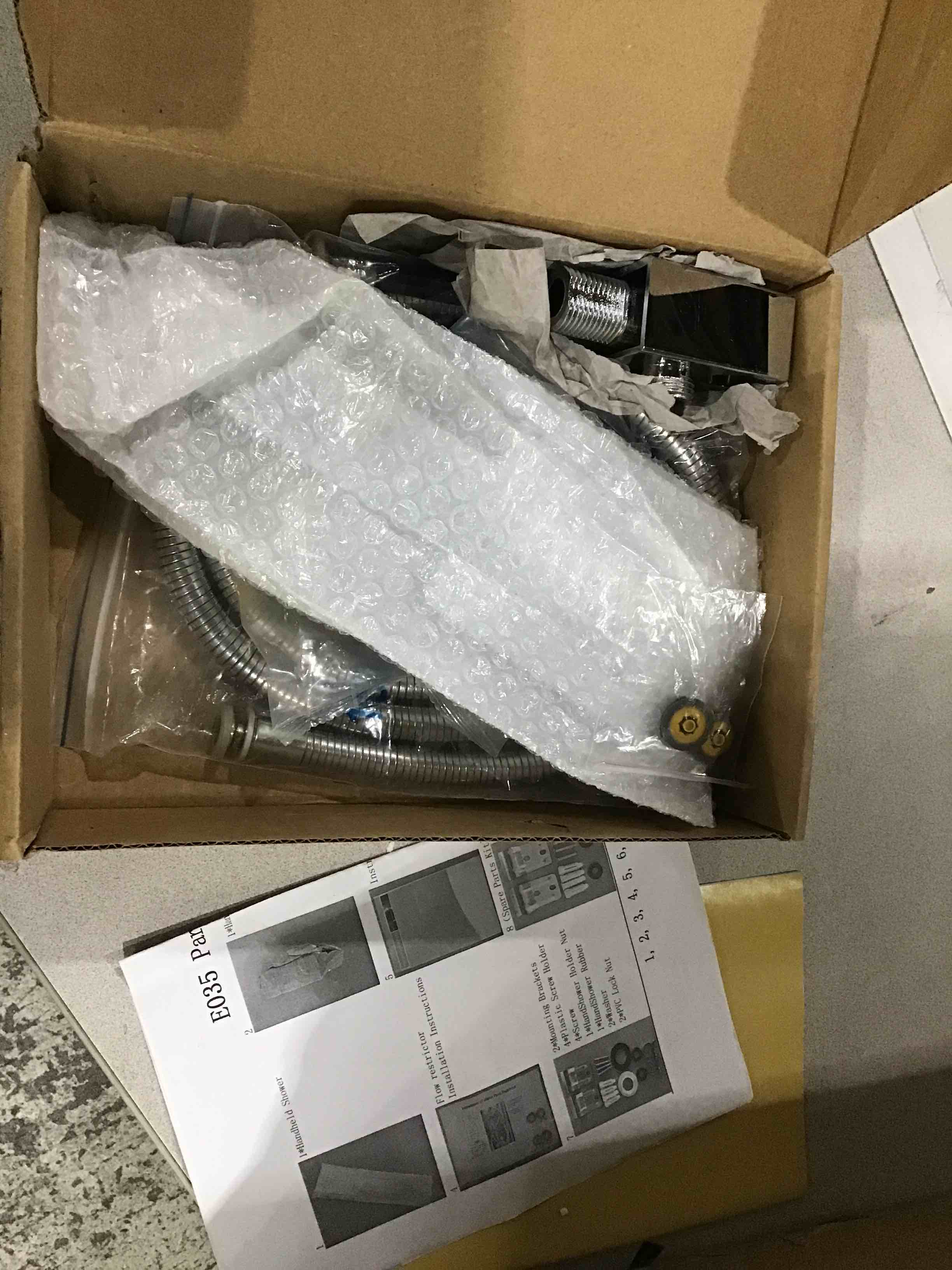 https://s3.amazonaws.com/lotting-images-prod/bidfta/PNK1590218_1749824355957.jpeg