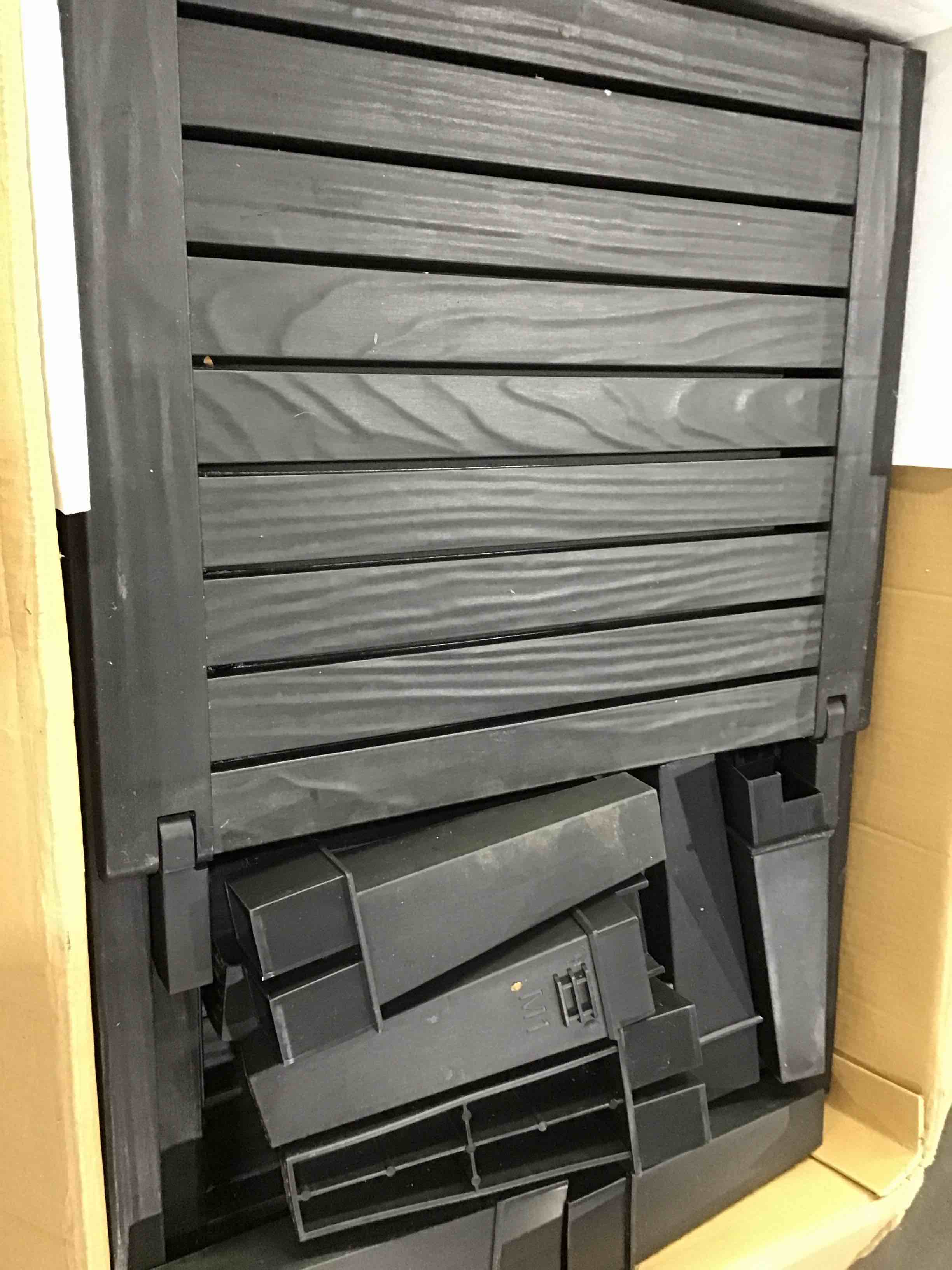 https://s3.amazonaws.com/lotting-images-prod/bidfta/PNK1590318_1750093854527.jpeg