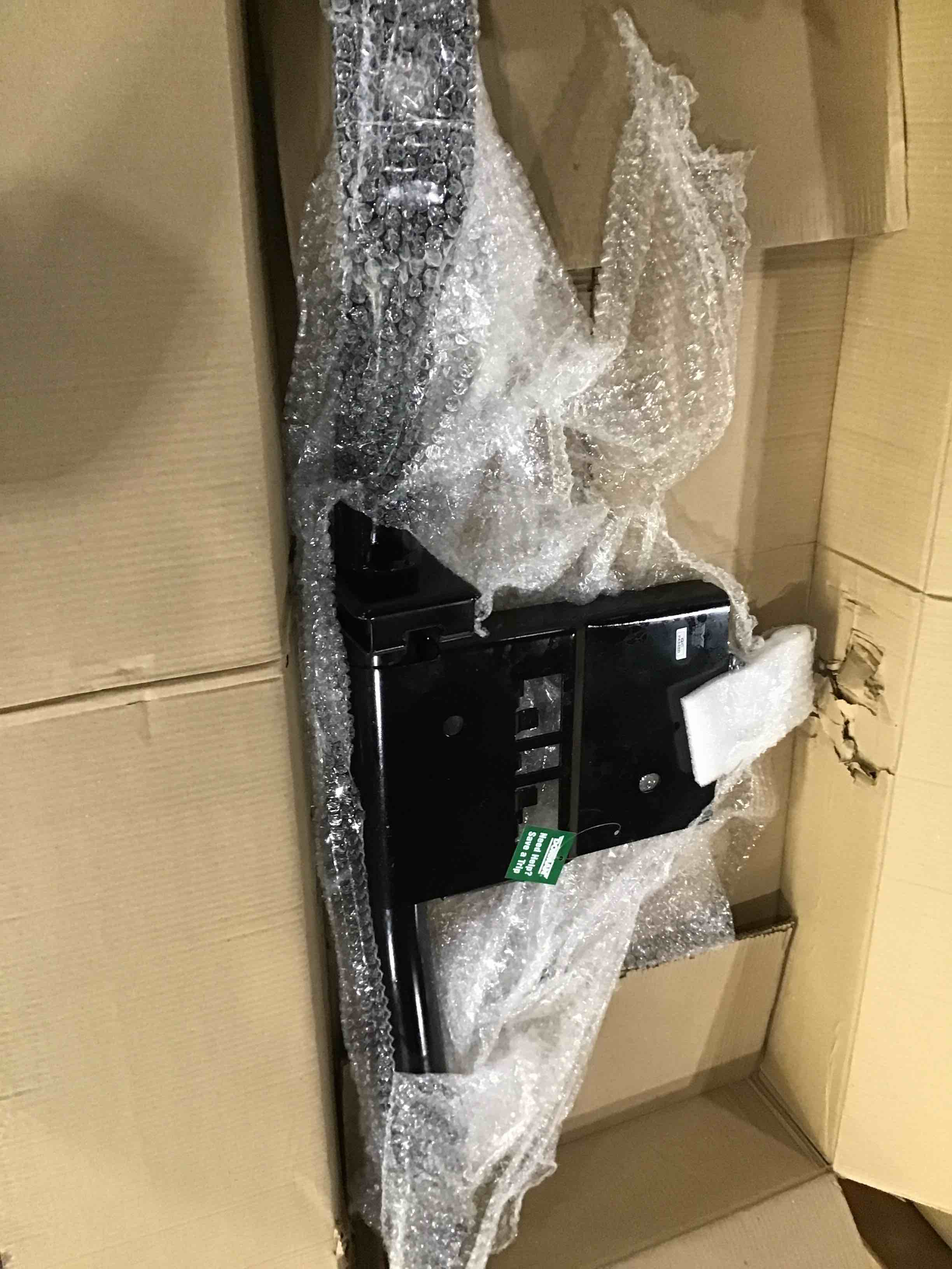 https://s3.amazonaws.com/lotting-images-prod/bidfta/PNK1590634_1750274241025.jpeg