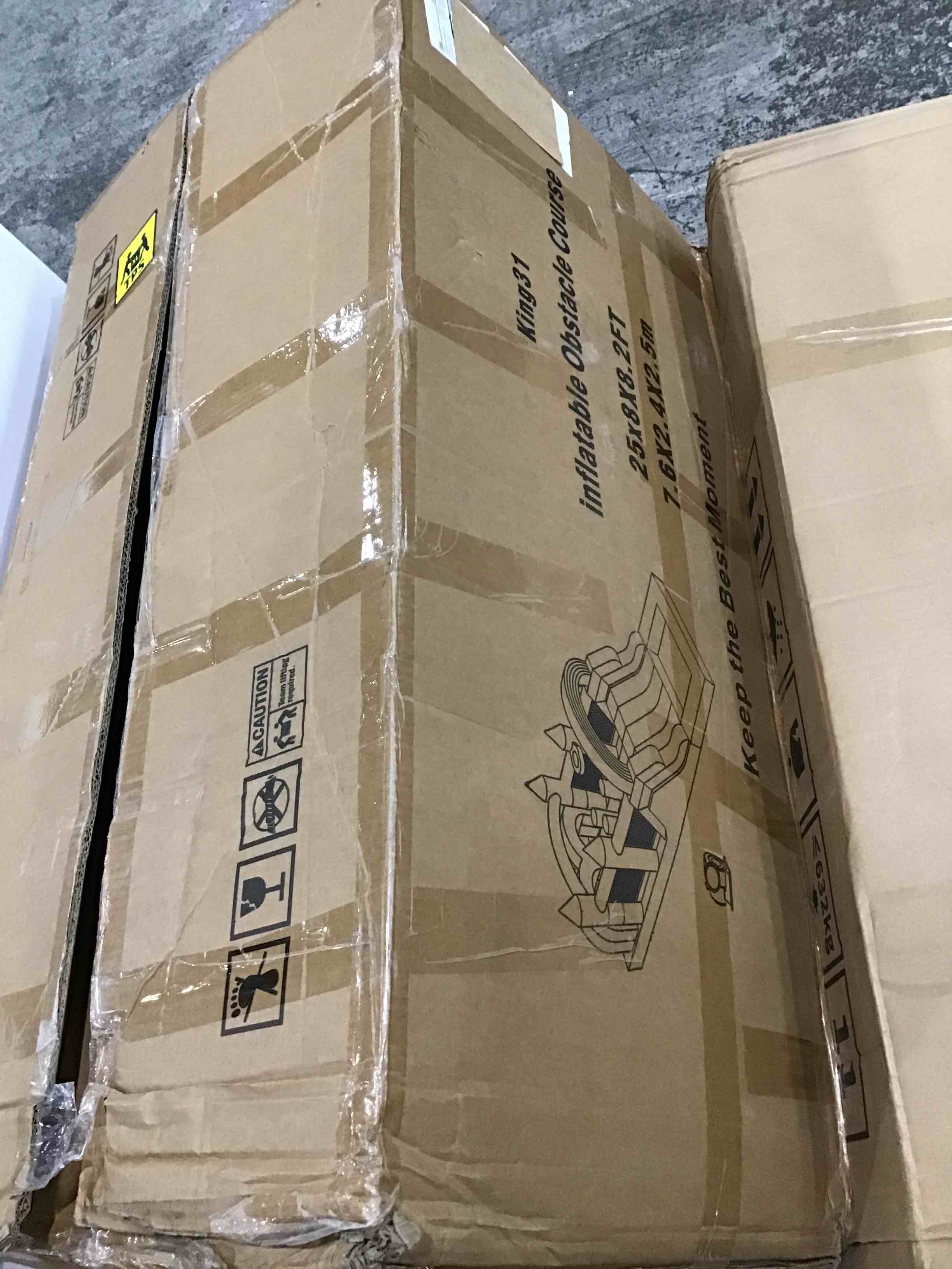 https://s3.amazonaws.com/lotting-images-prod/bidfta/PNK1590673_1750343348465.jpeg