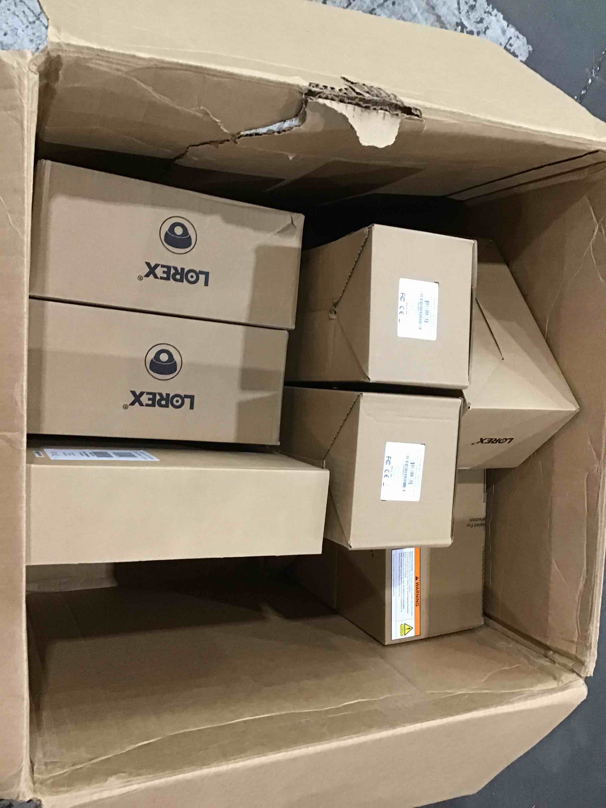 https://s3.amazonaws.com/lotting-images-prod/bidfta/PNK1590681_1750347198930.jpeg