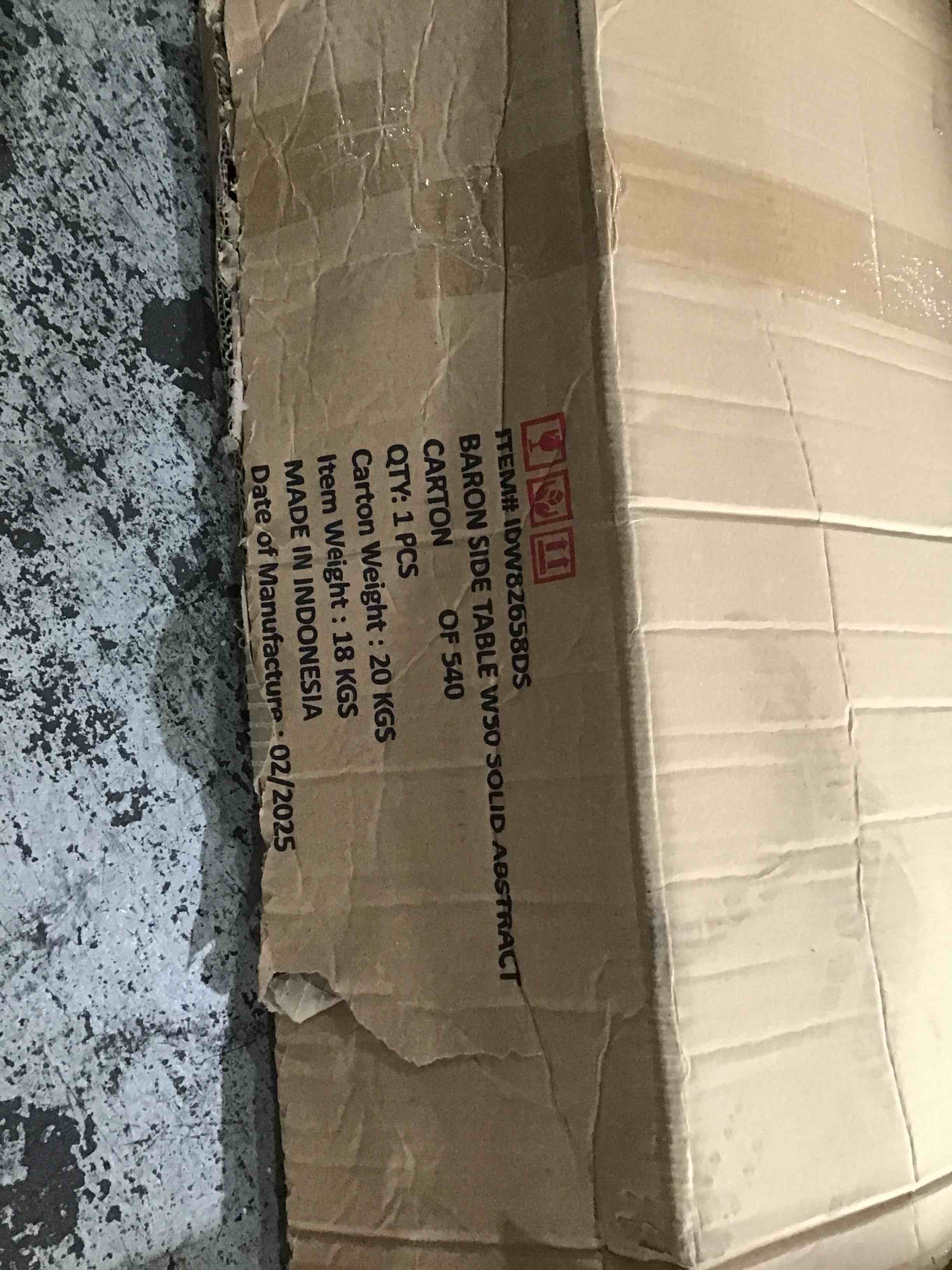 https://s3.amazonaws.com/lotting-images-prod/bidfta/PNK1590794_1750449910365.jpeg