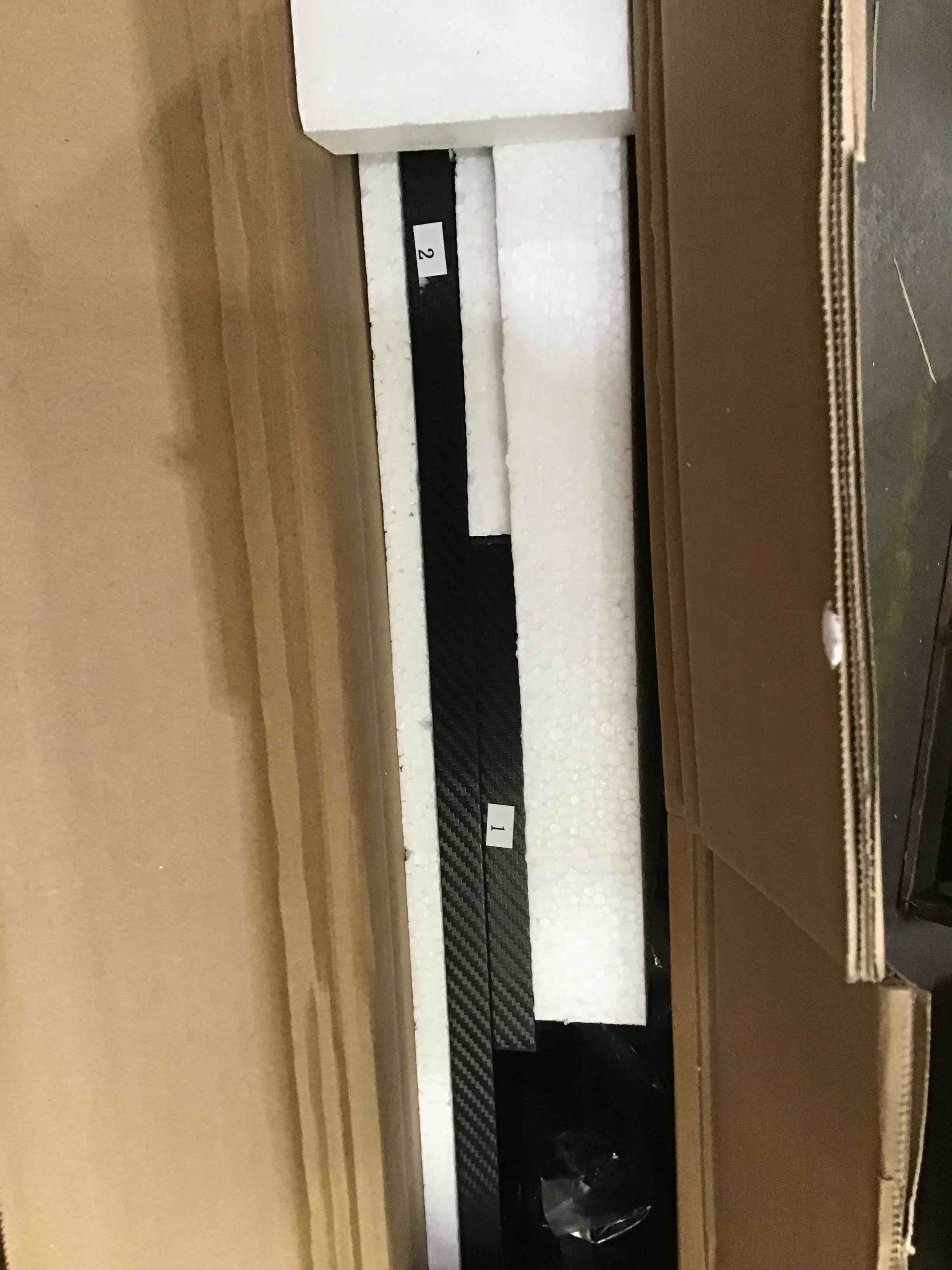 https://s3.amazonaws.com/lotting-images-prod/bidfta/PNK1593387_1745519687356.jpeg