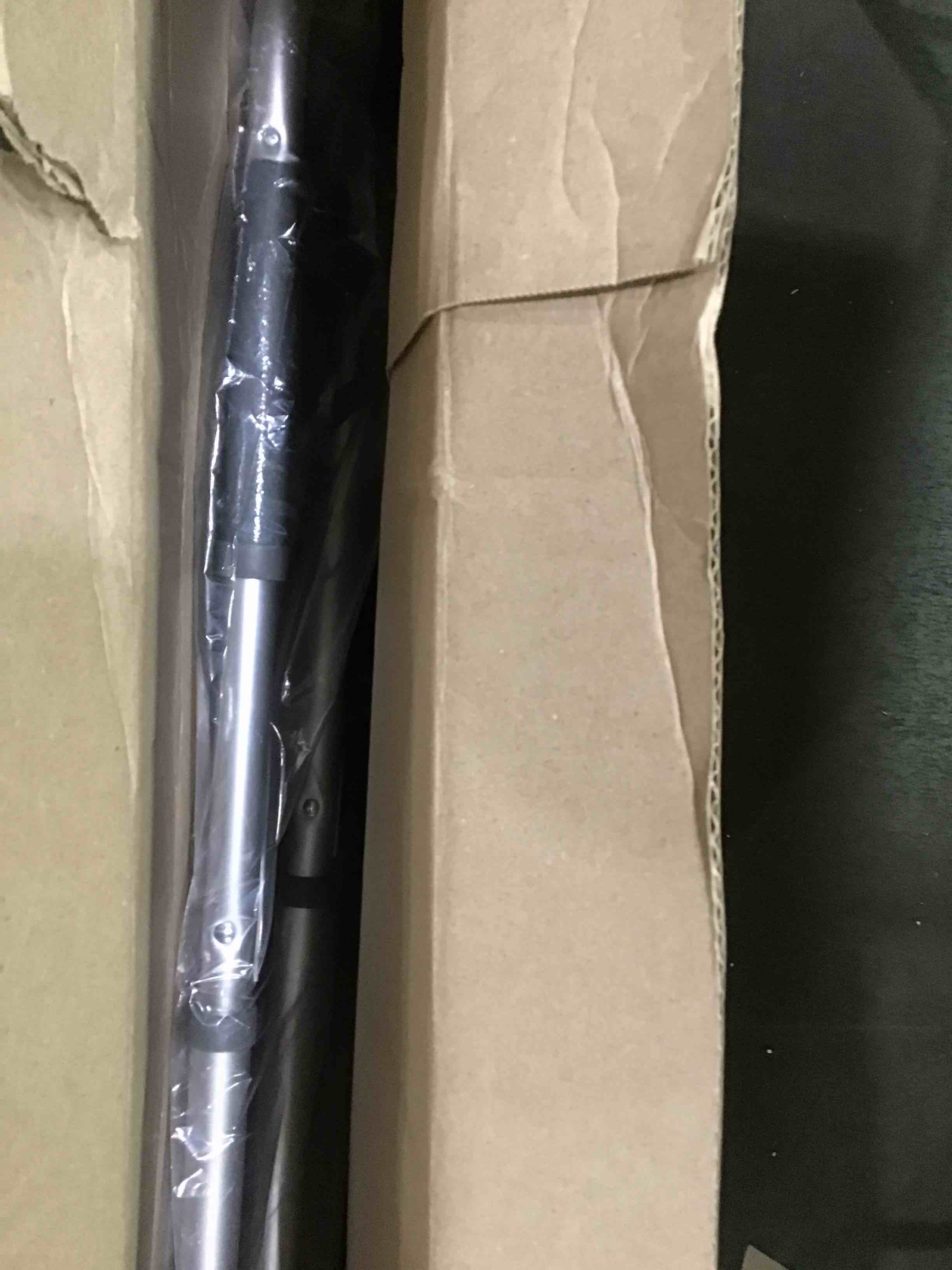 https://s3.amazonaws.com/lotting-images-prod/bidfta/PNK1593520_1745592172722.jpeg