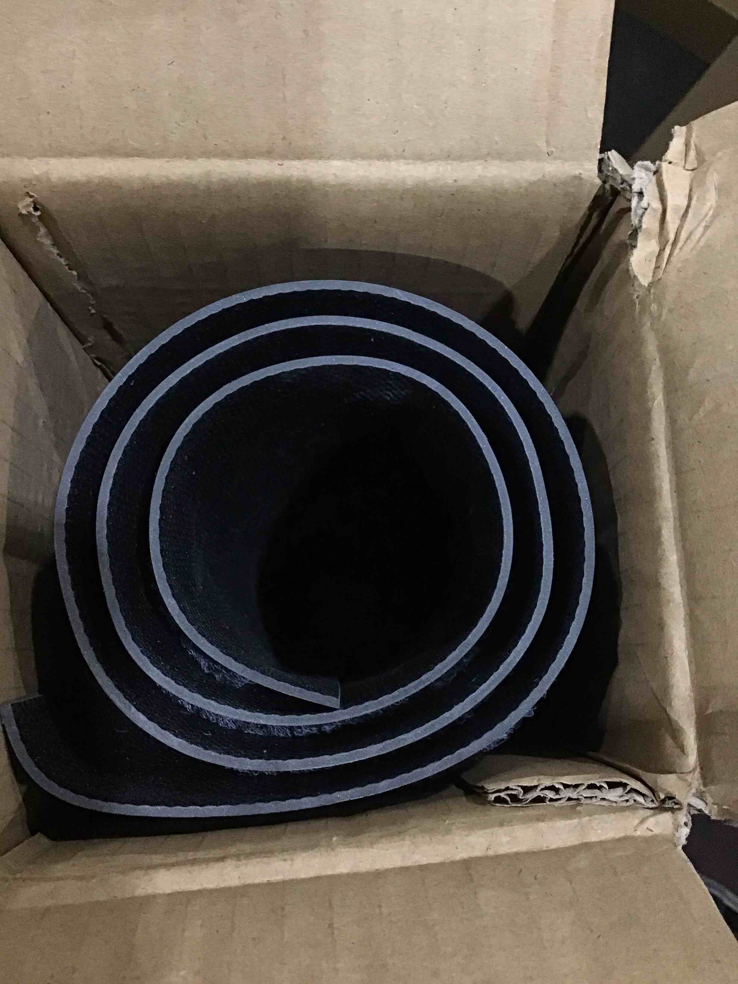 https://s3.amazonaws.com/lotting-images-prod/bidfta/PNK1594659_1746458152572.jpeg
